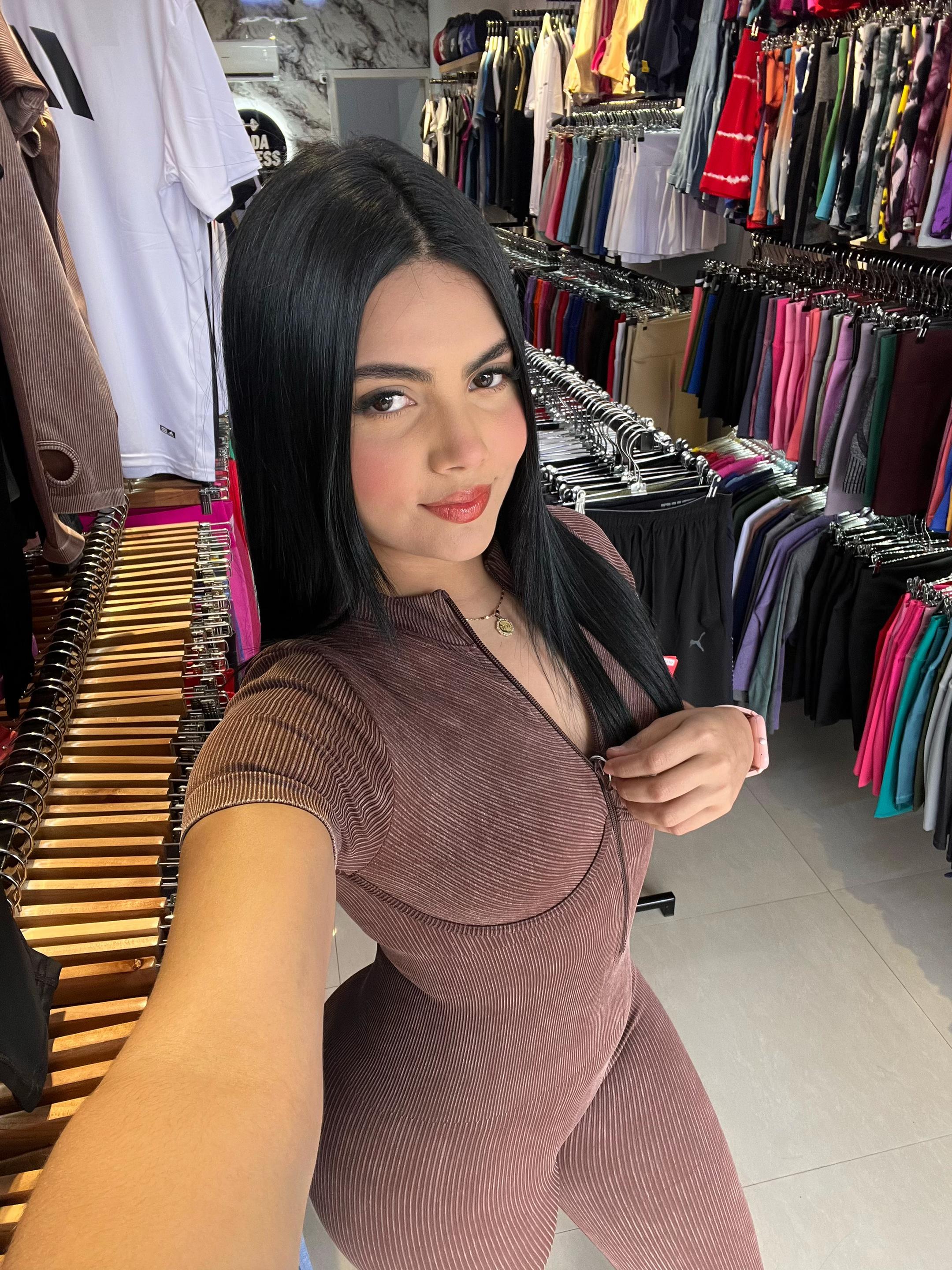 @Areanna jimenez