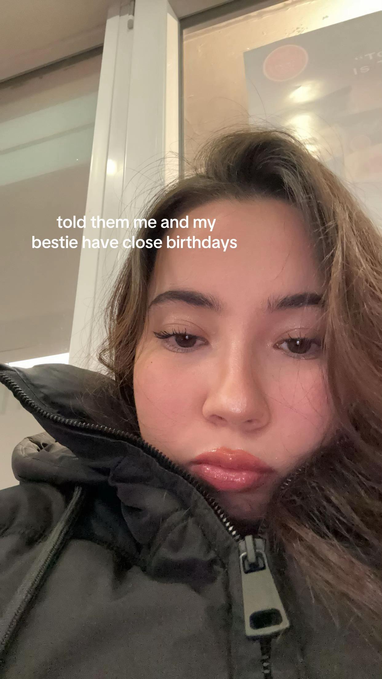 @⁷