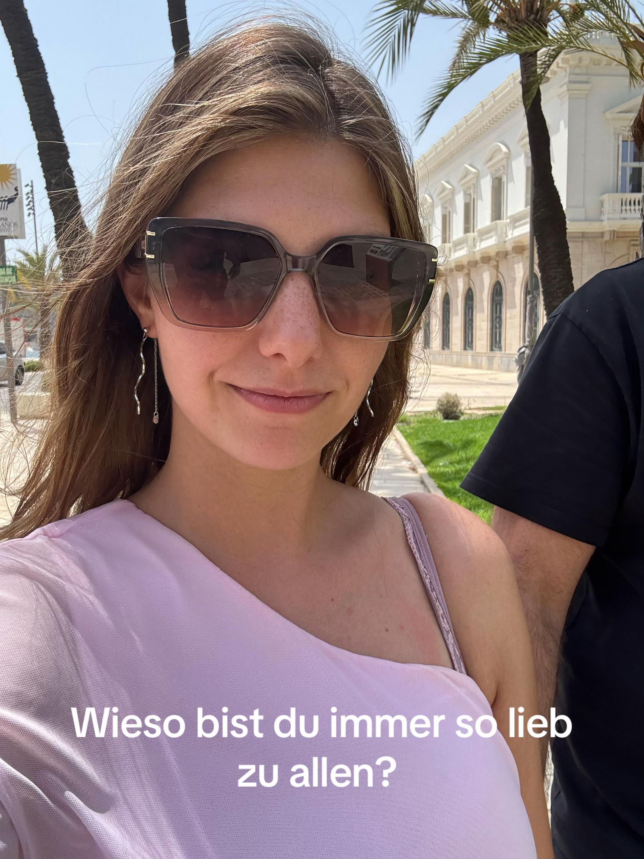 @Saritschka
