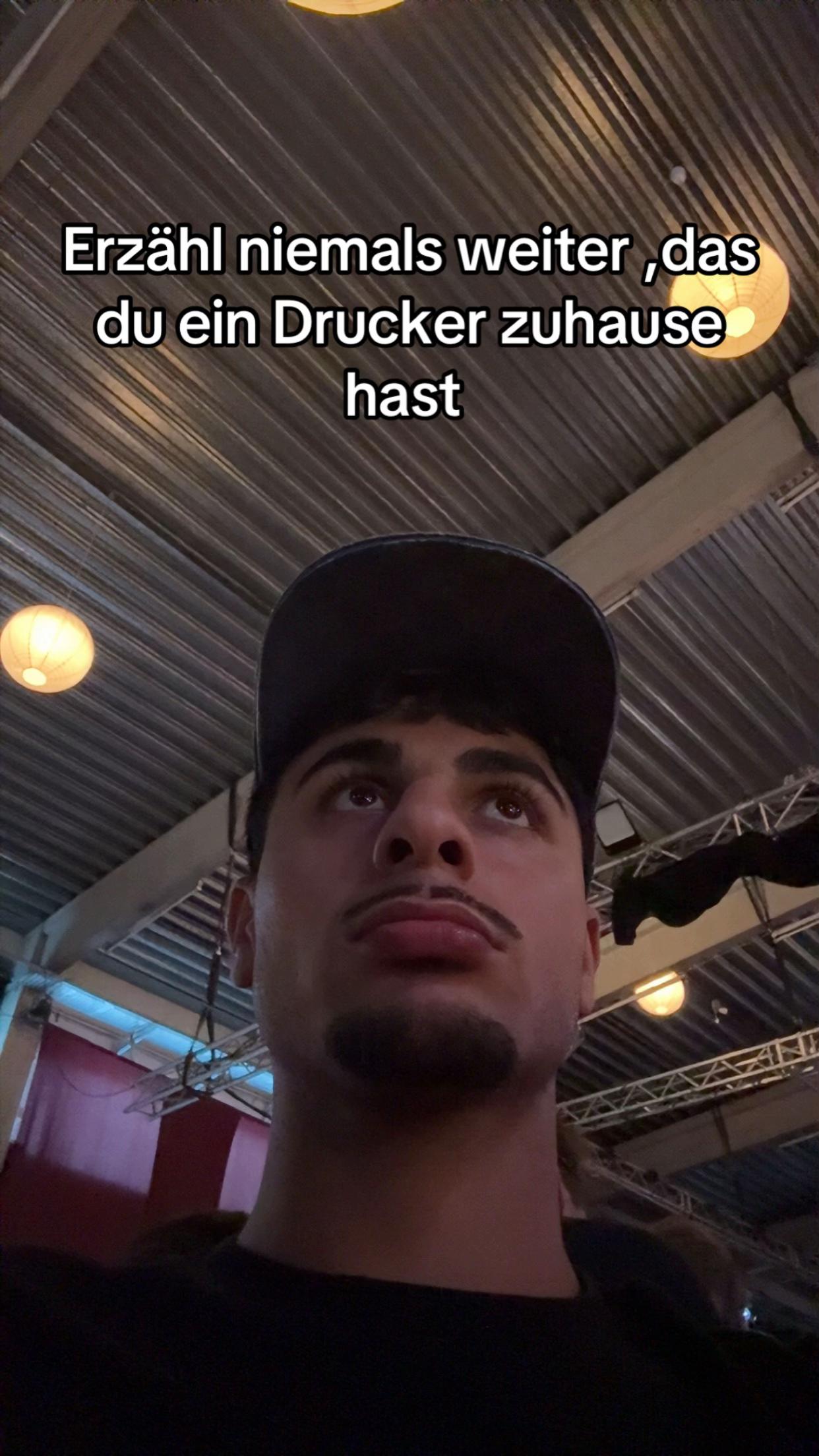 @seeror