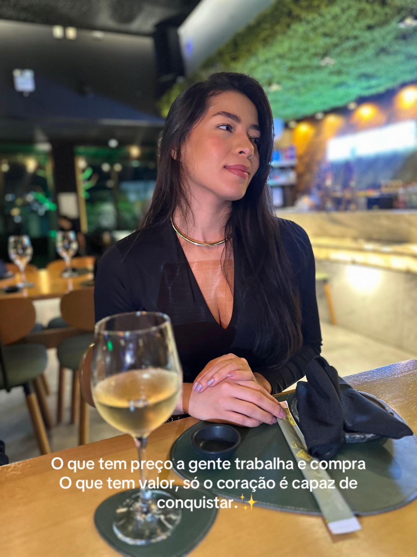 @carolichaves