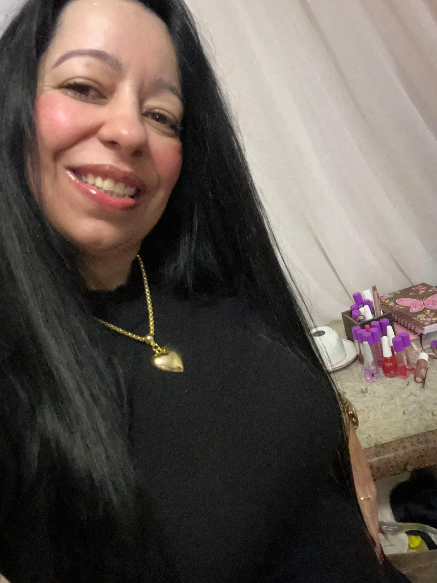 @leticiaso2022