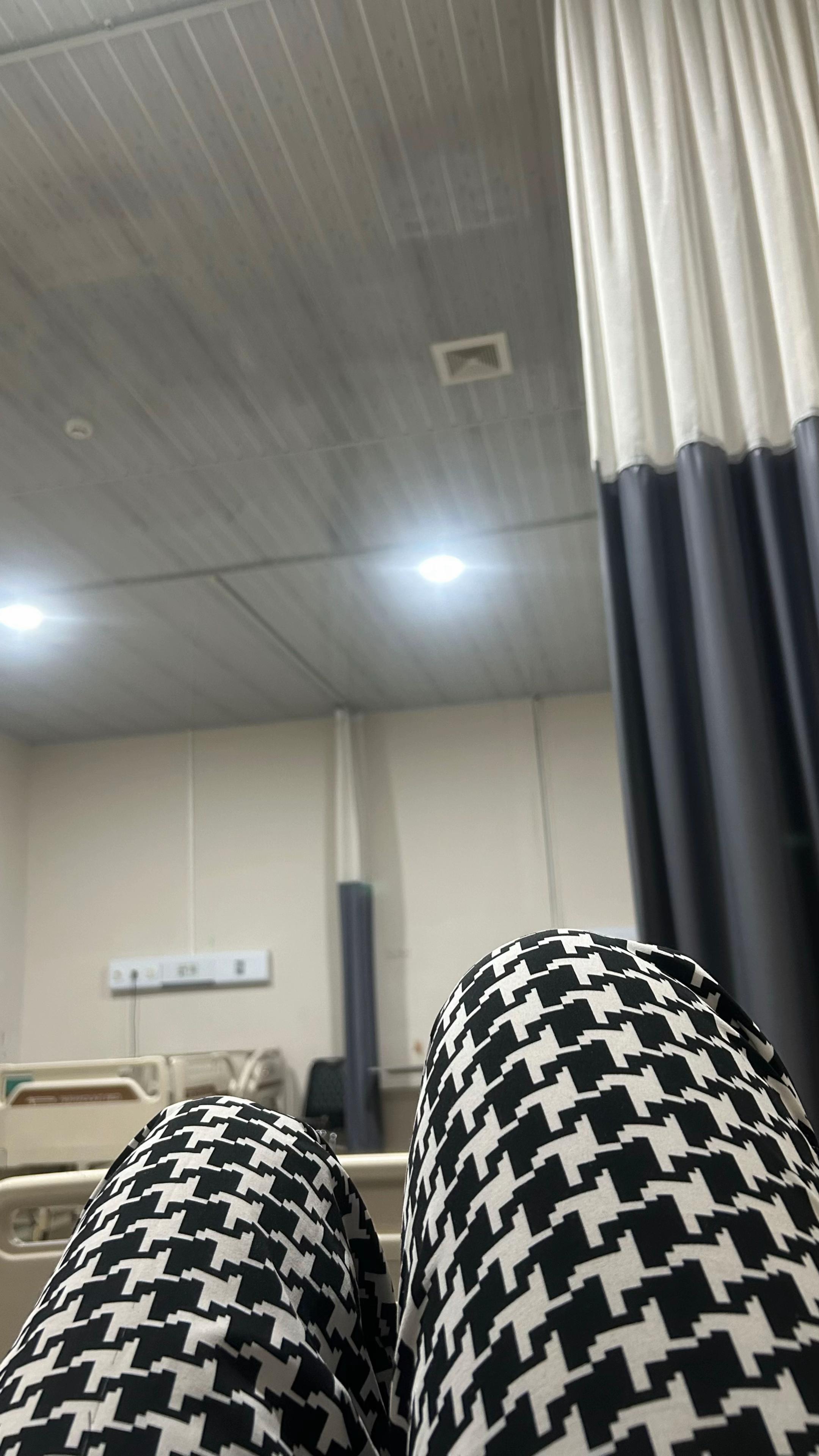 @hestore.id04