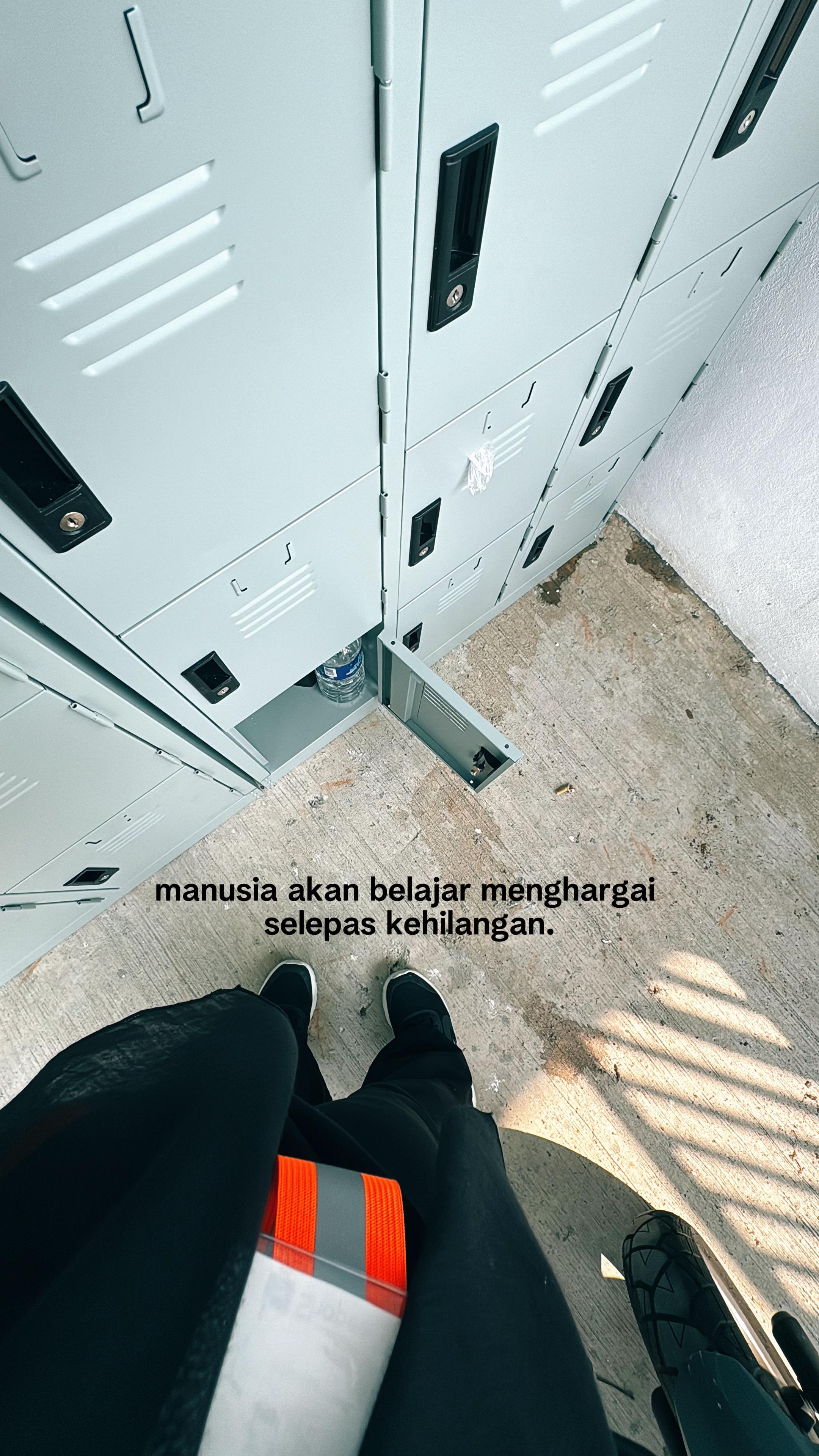 @𝒩𝓊𝓇𝒾𝓃 𝒩𝒶𝒹𝒽𝒾𝓇𝒶𝒽 ✿