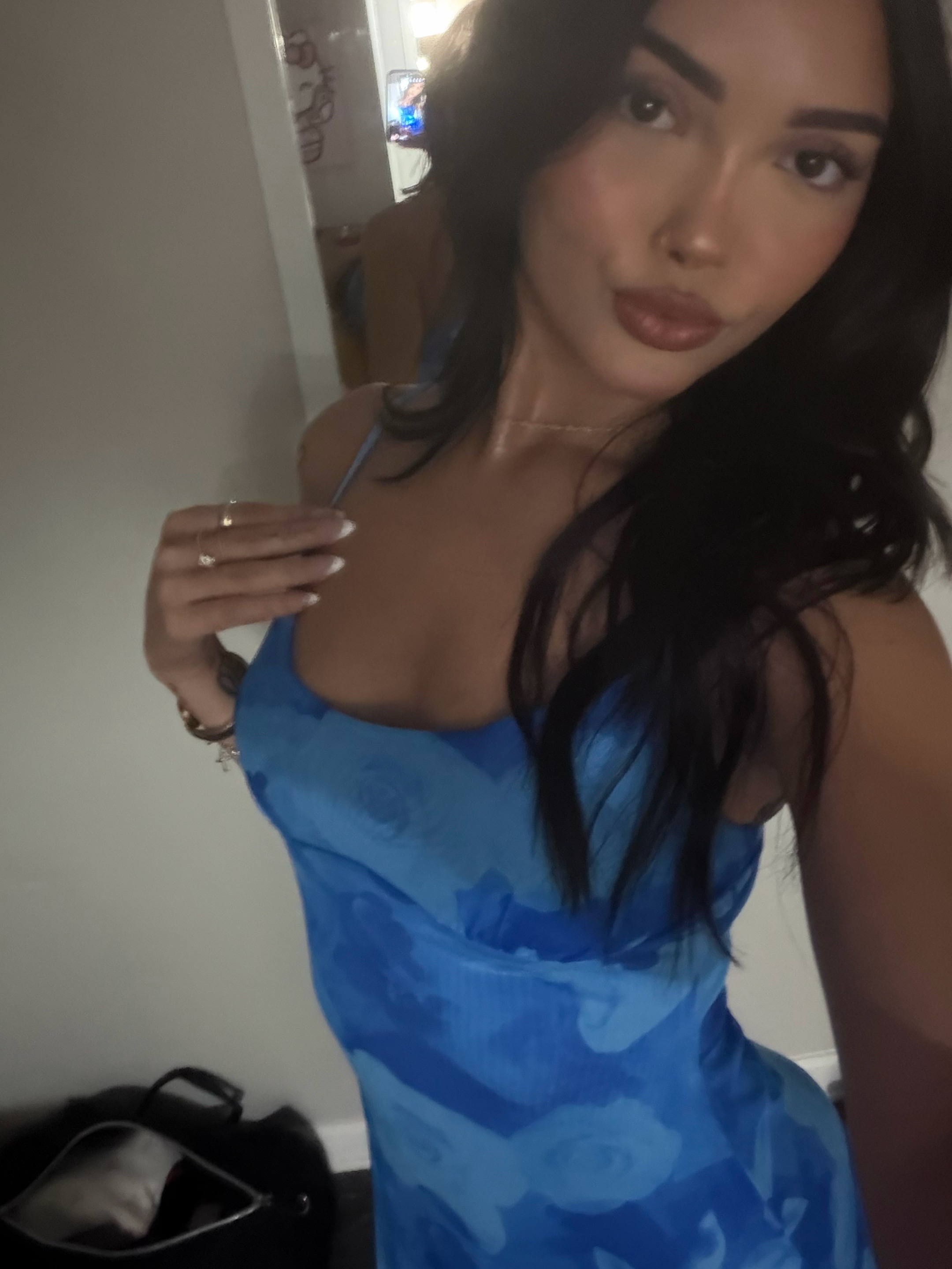 @whostaiana