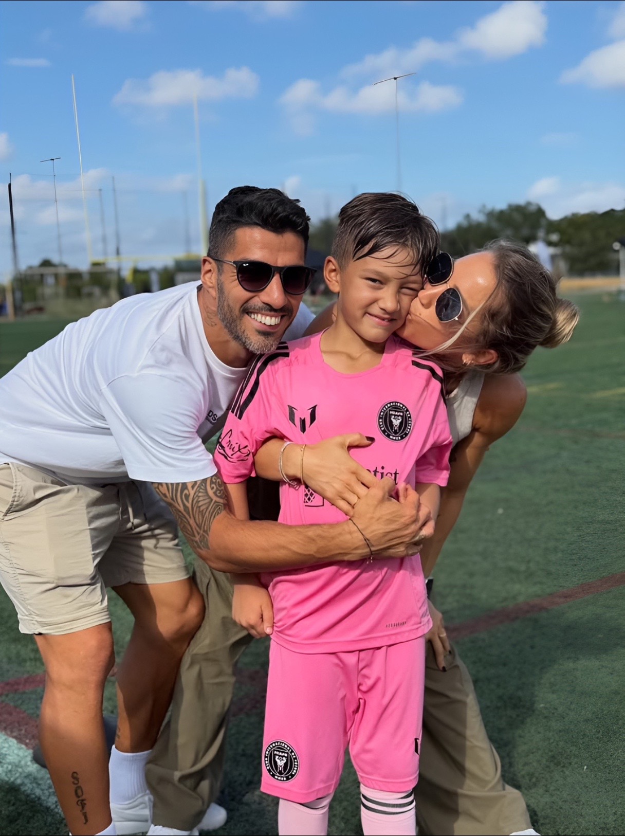 @Suarez family 🇺🇾✨