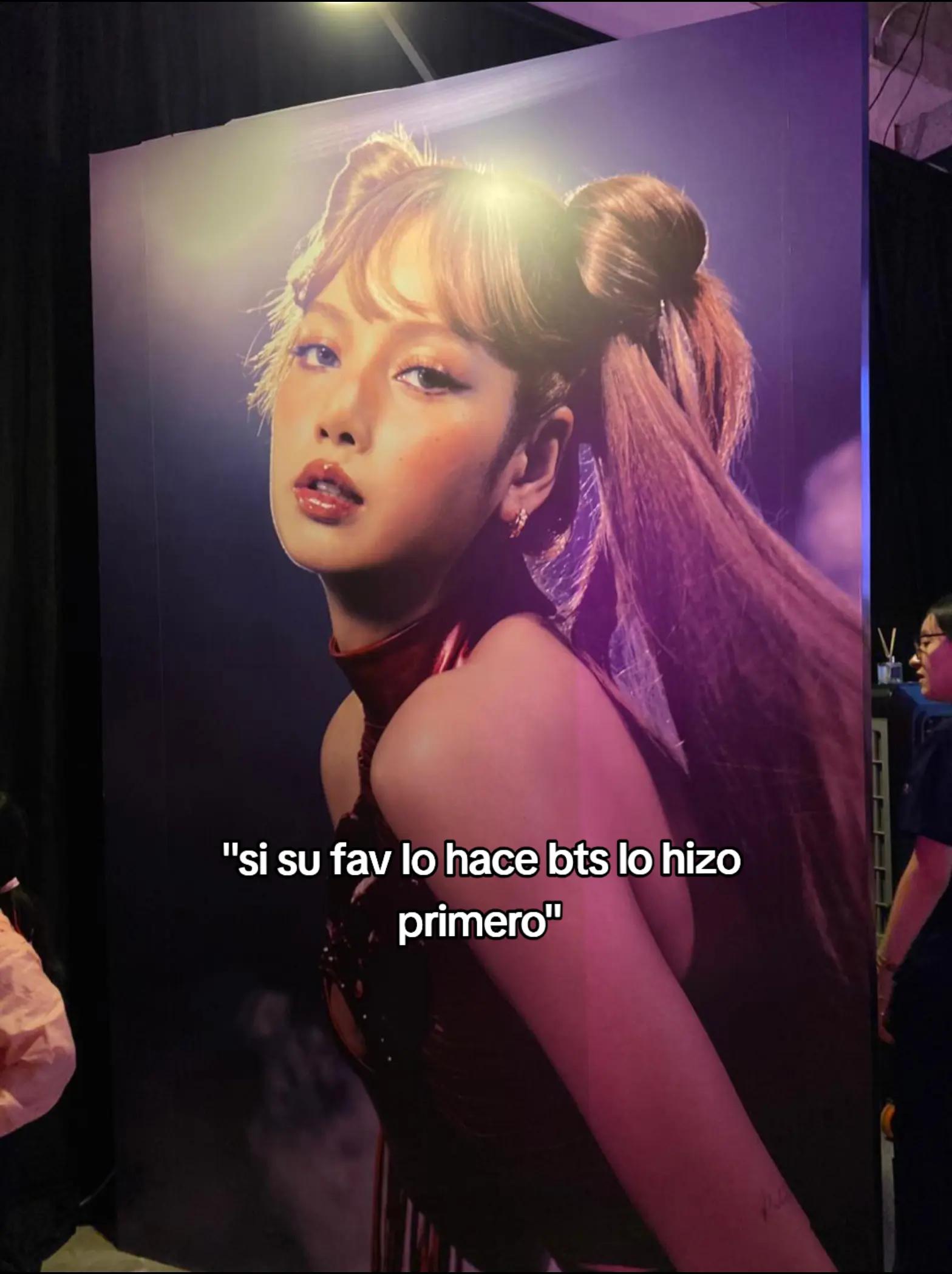 @Lisa's gf