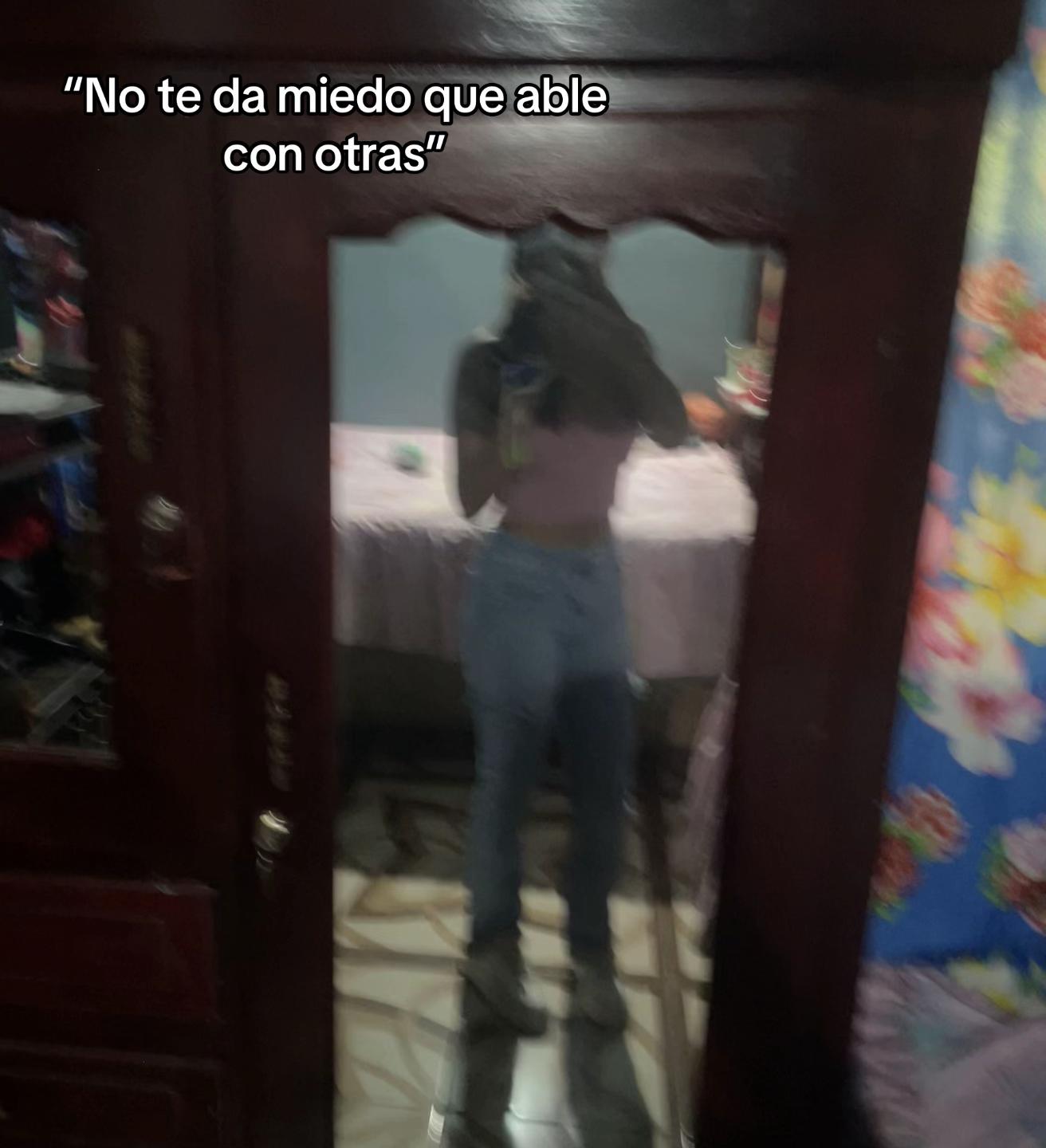 @🎀☆⇝𝓔𝓶𝓮𝓵𝔂⇜☆🎀