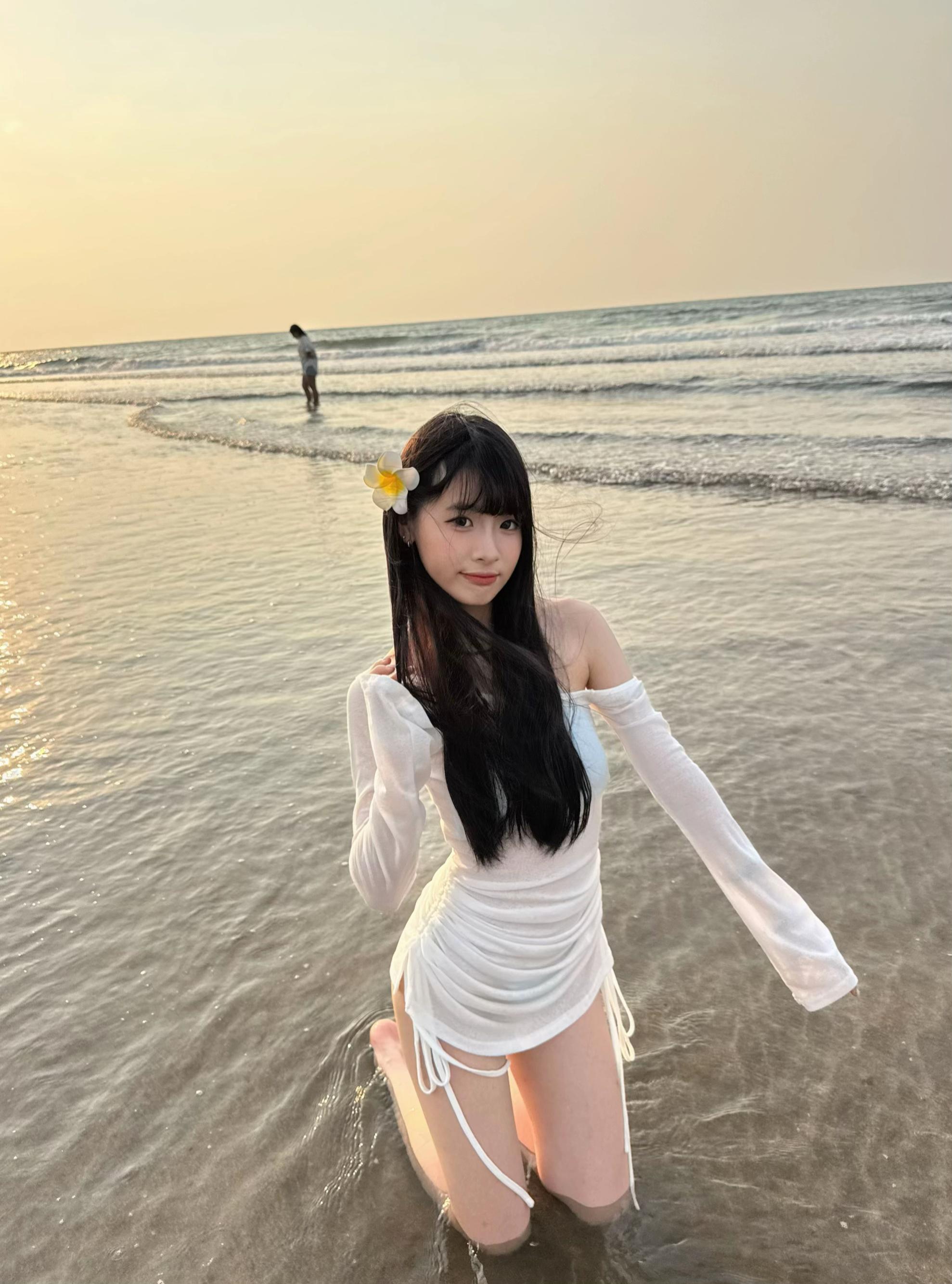 @Nini