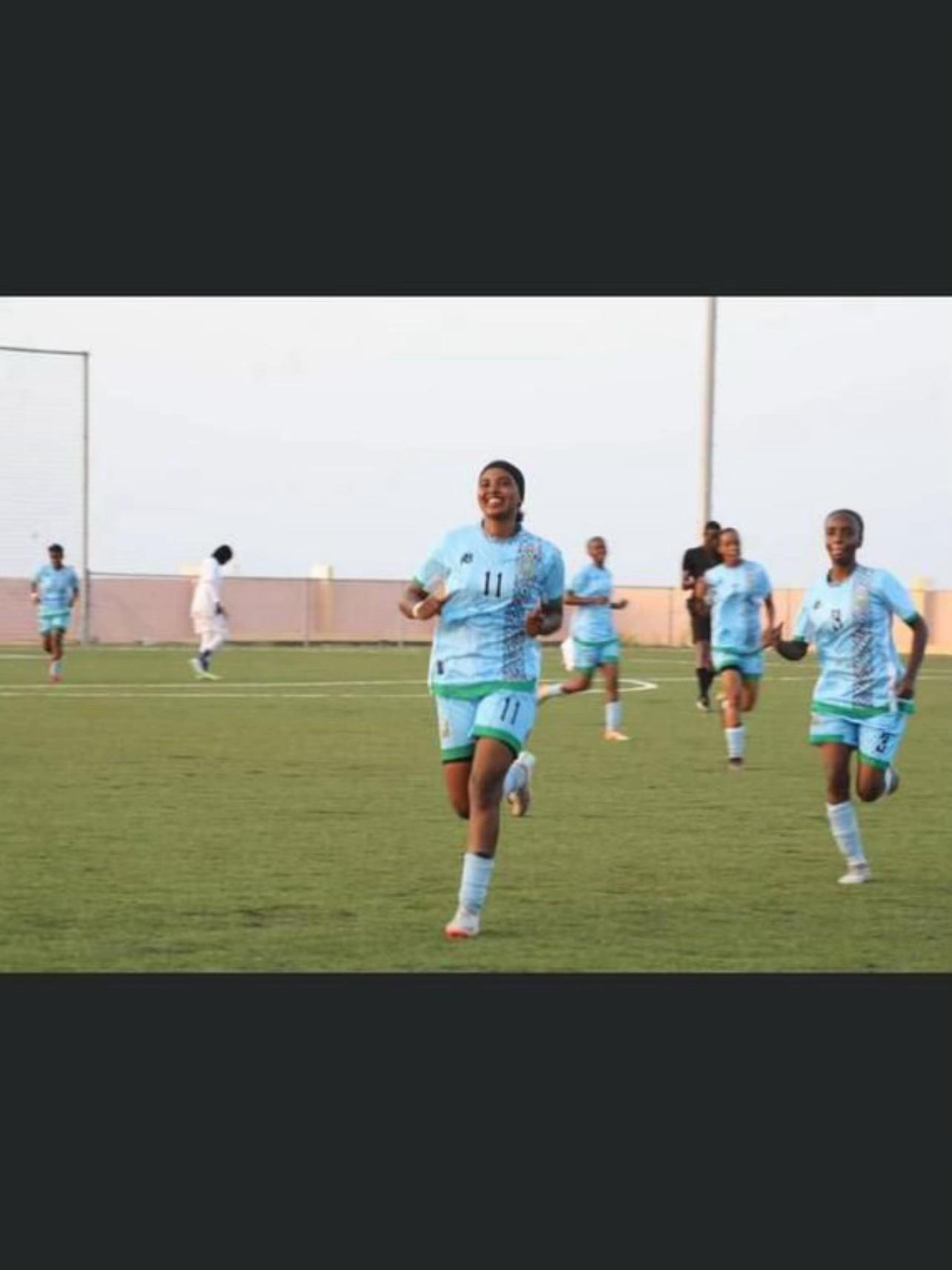 @HORSEED WOMANS FOOTBALL CLUP