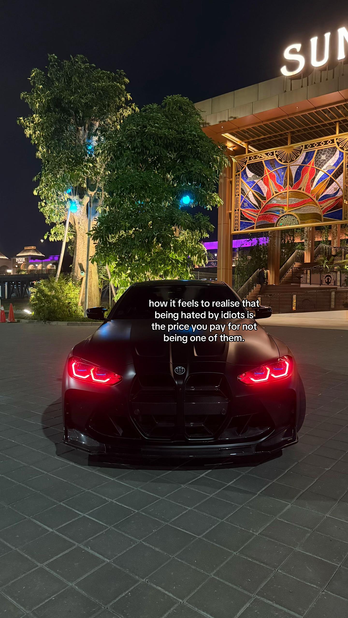 @️