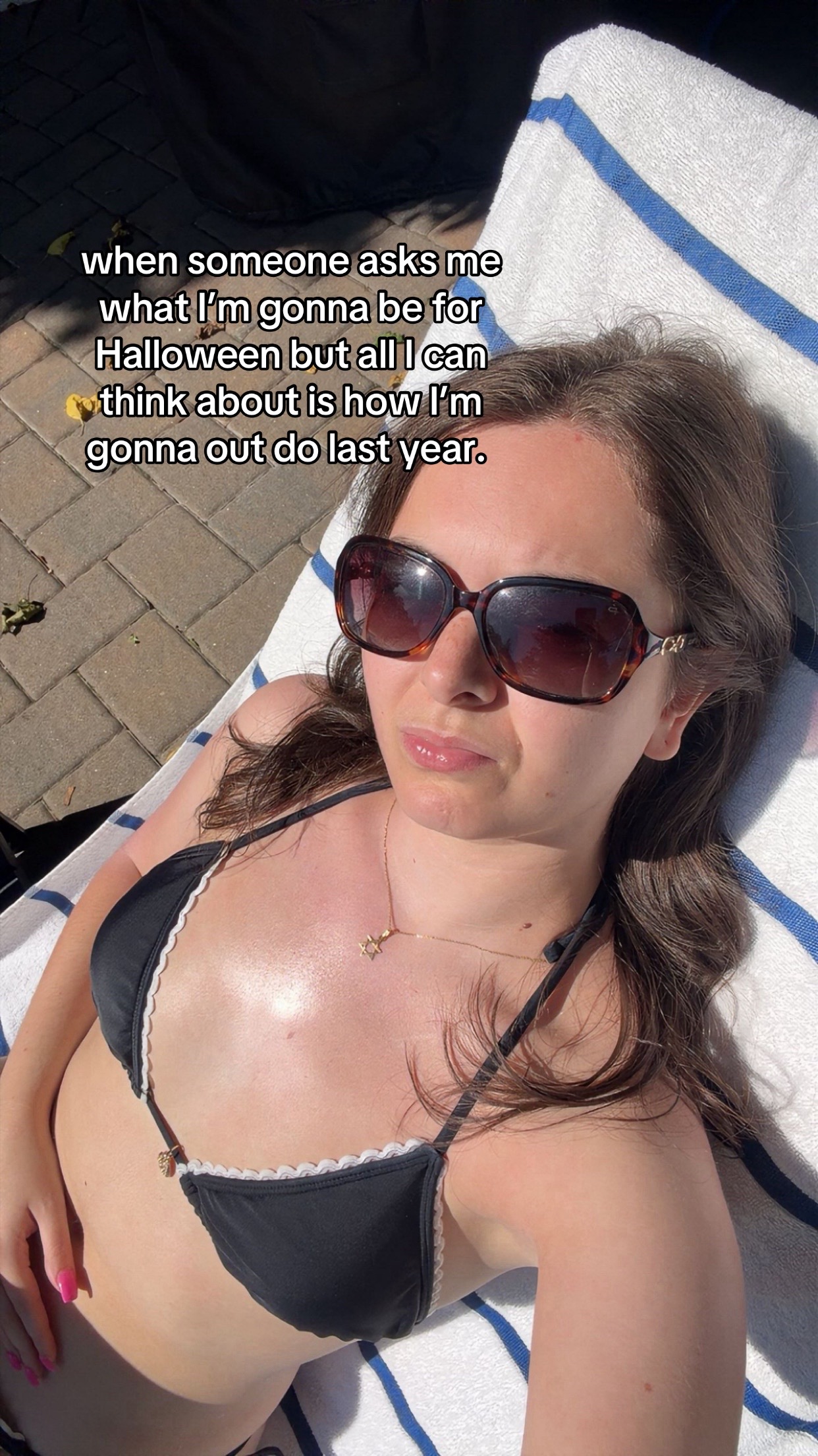 @Ava