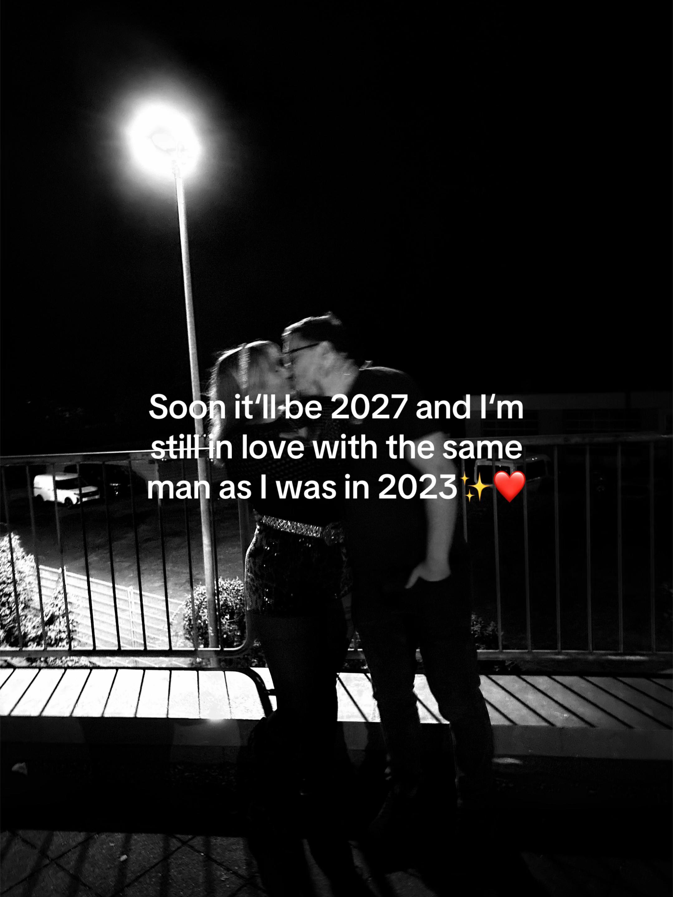 @Zoe🪩⛓️