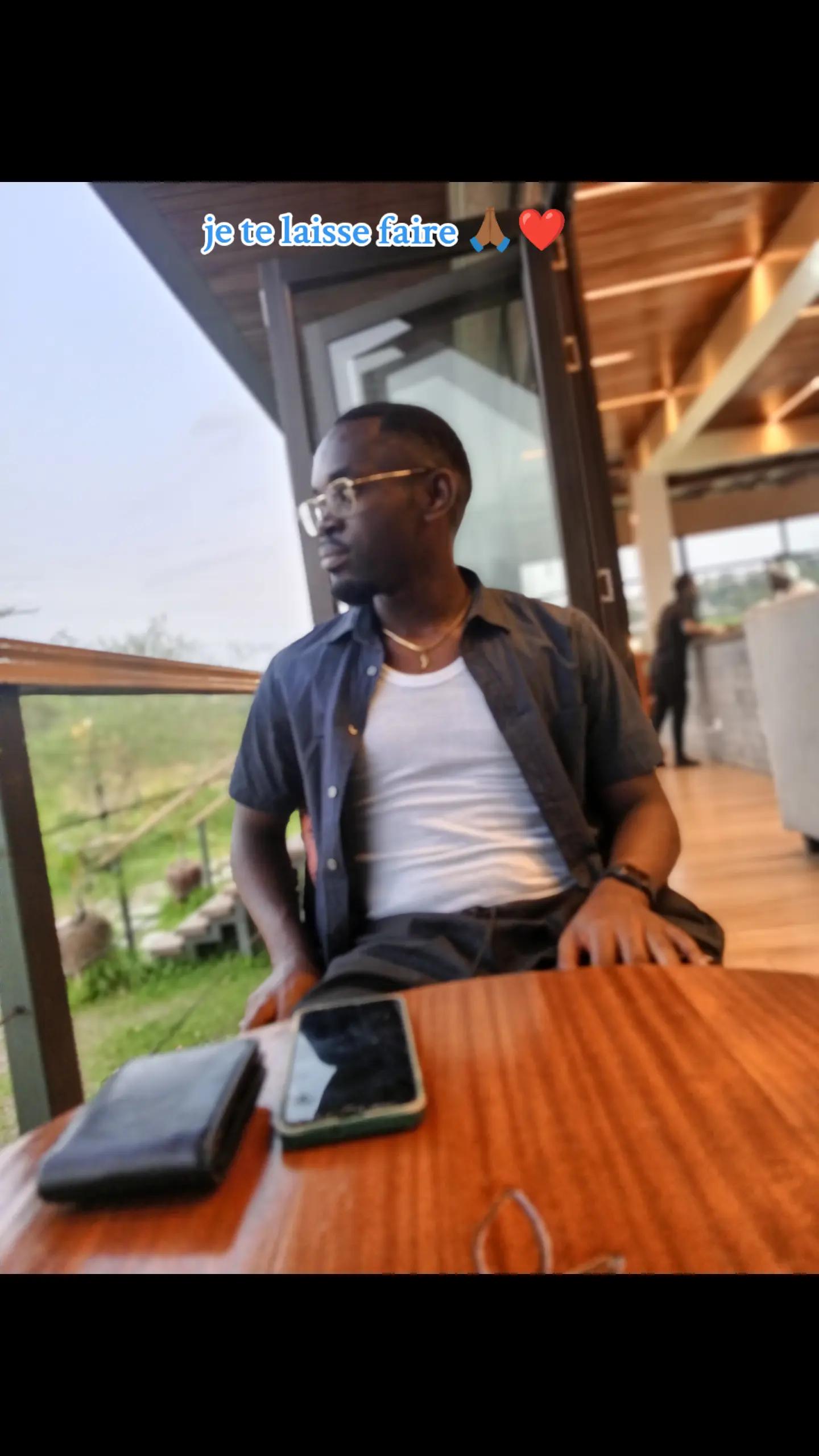 @Loane 🍫🍫🇬🇦