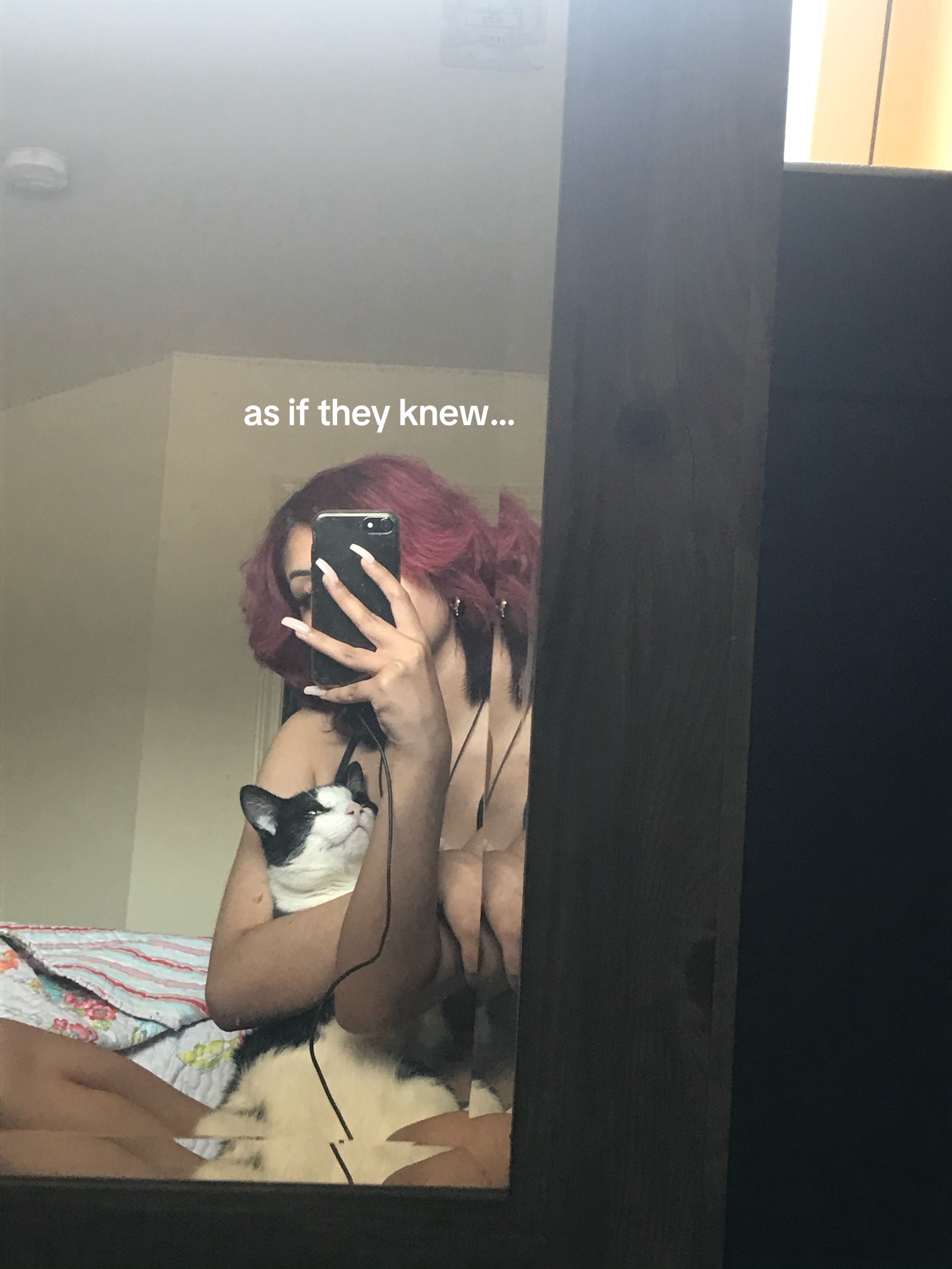 @️