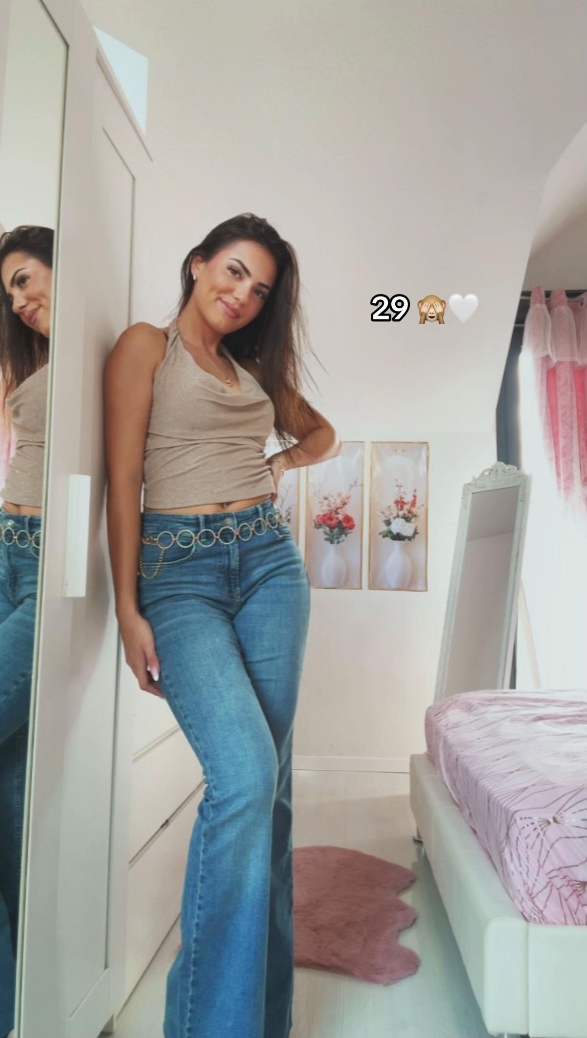 @𝒜𝓁𝒾𝓈𝓈𝒶 🌹
