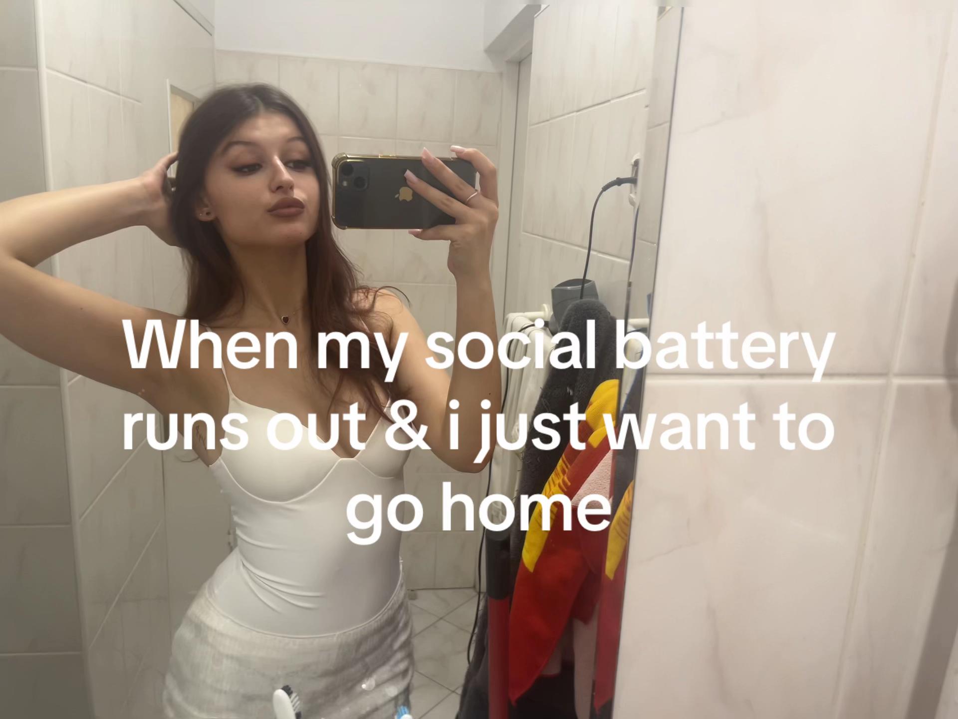 @nadia🍒