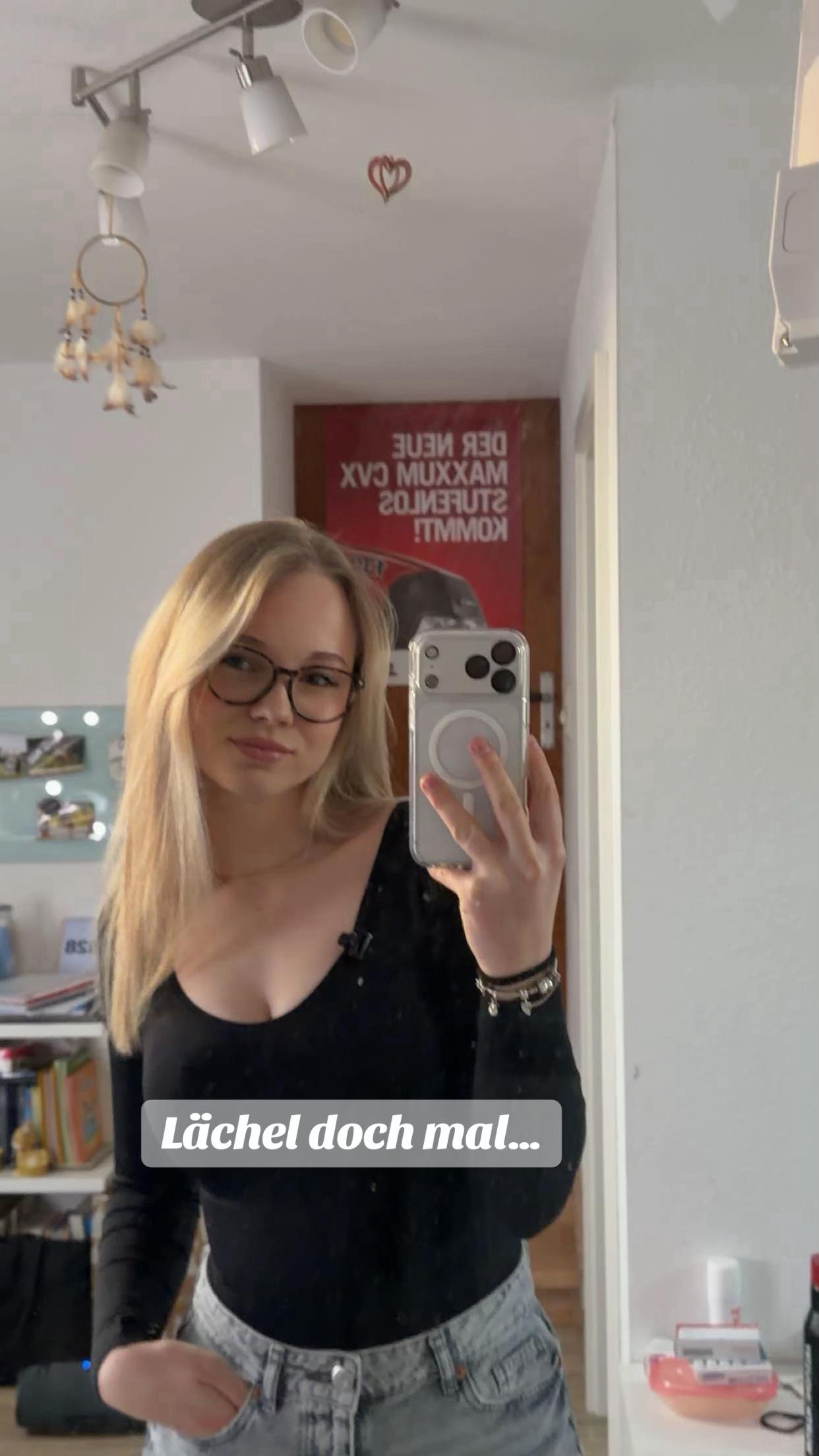 @jenny 🫢