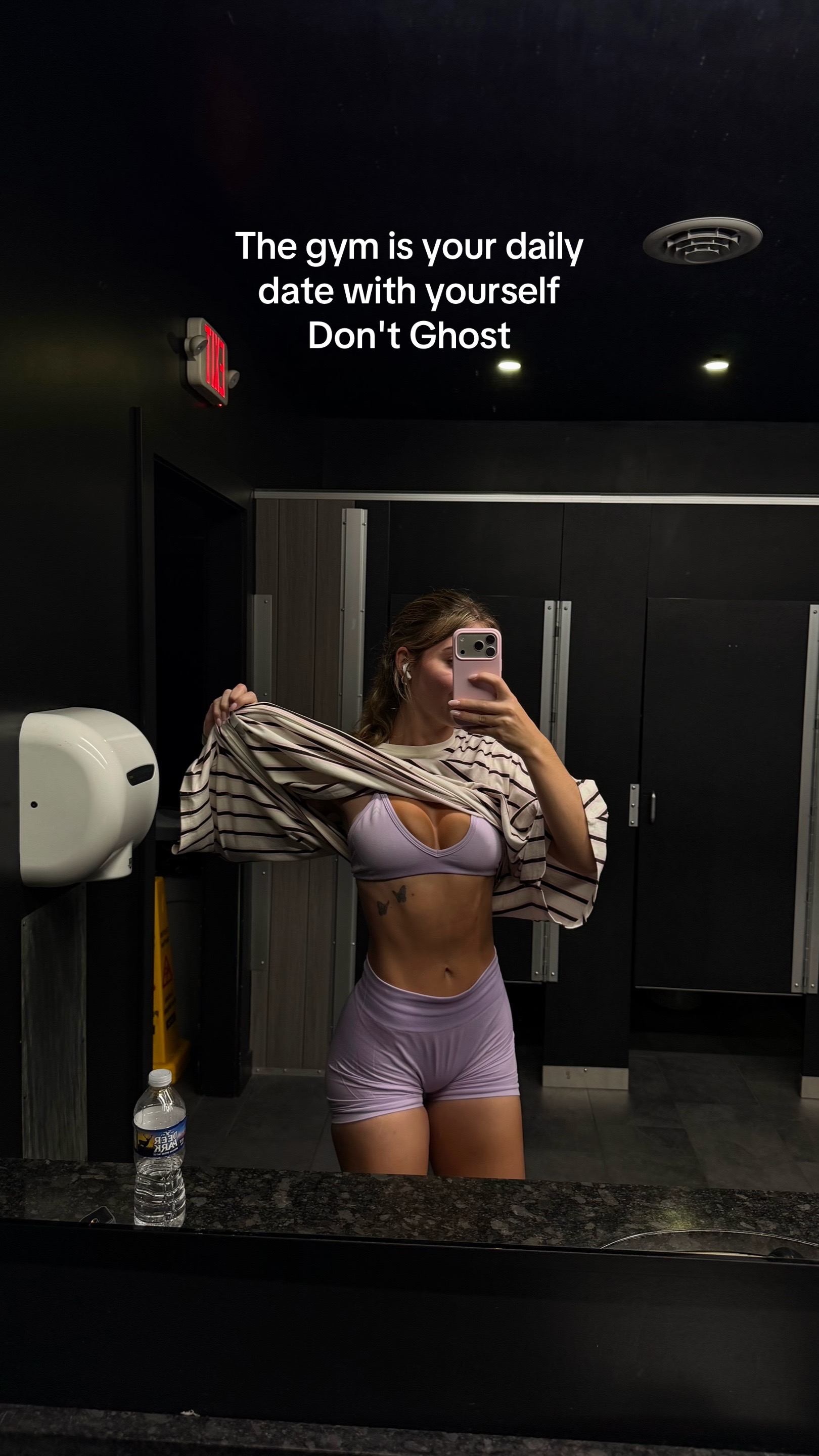 @bella