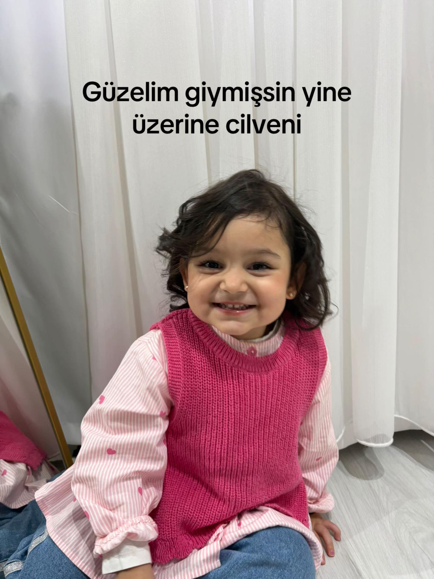 @Ece Sel&ccedil;uk Akıncı