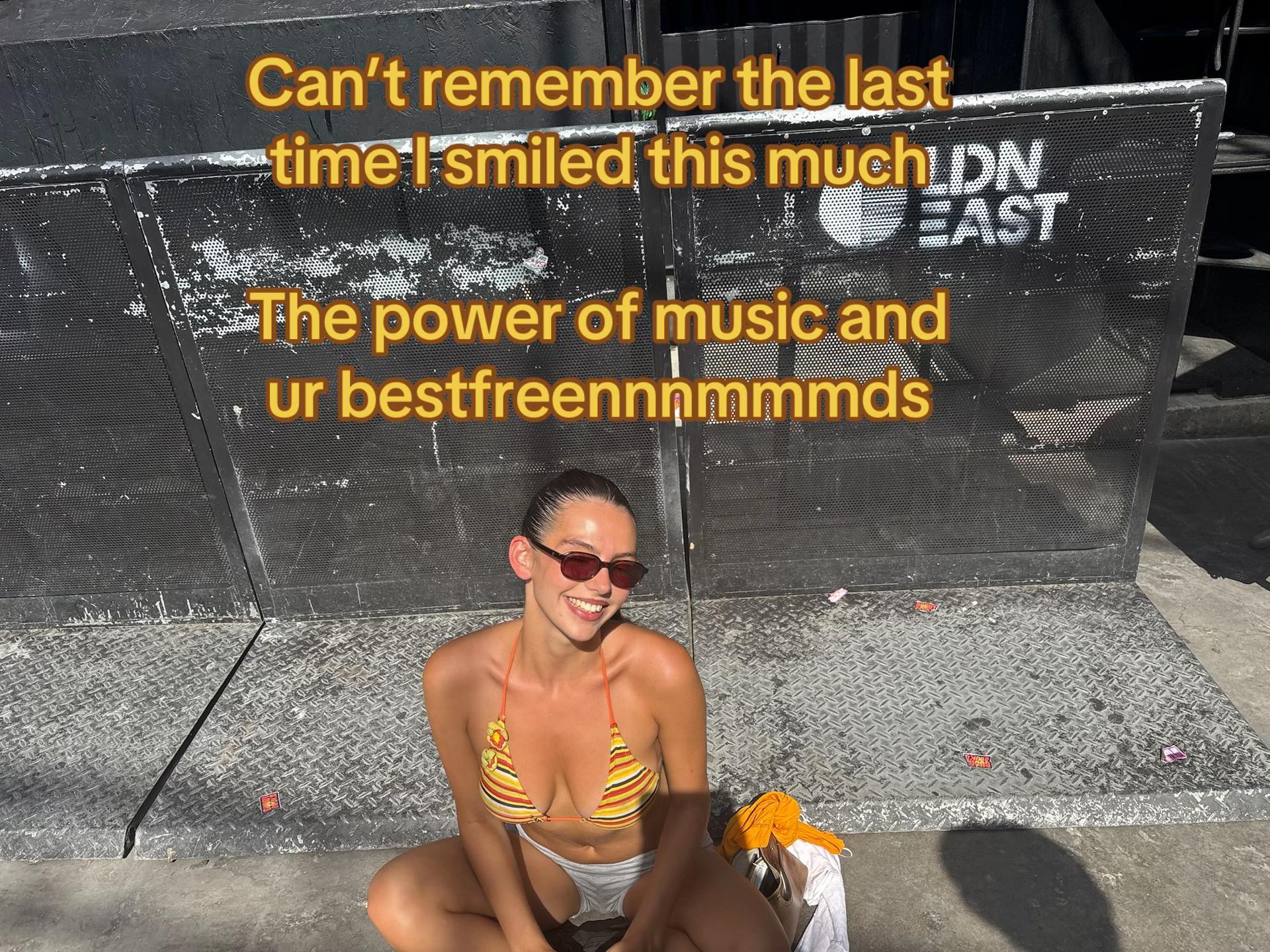@Ella