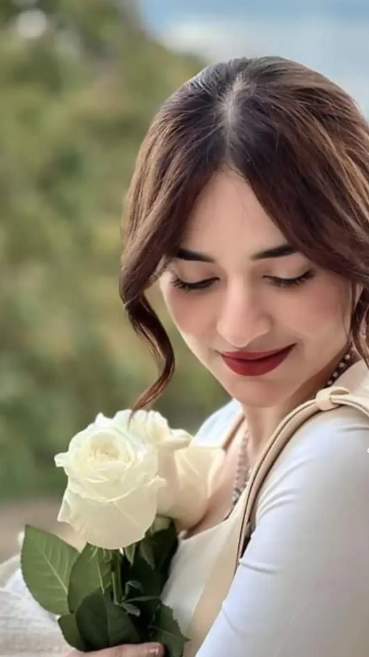@ALISHBA.