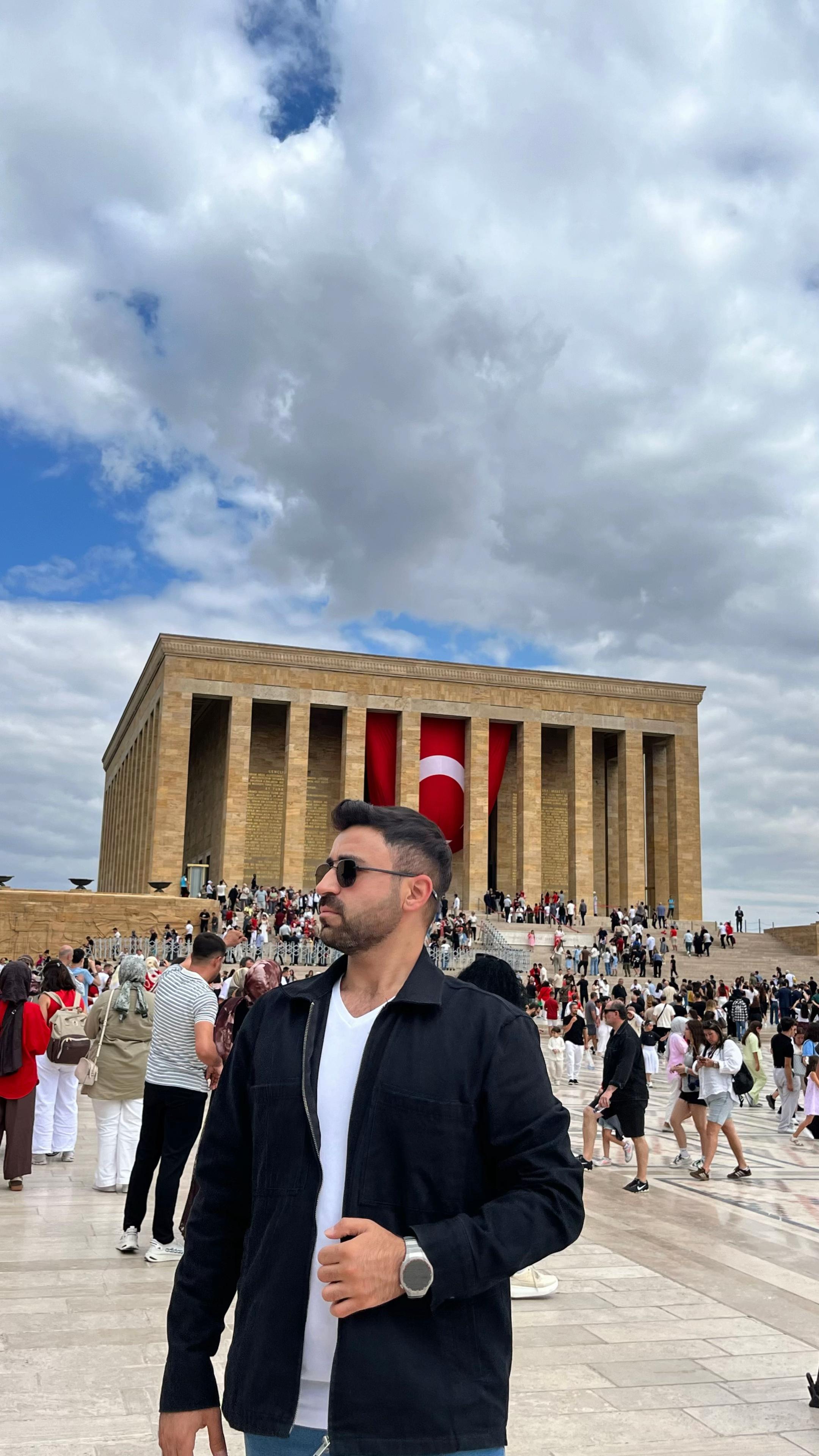 @𝐹𝓊𝓇𝓀𝒶𝓃 
