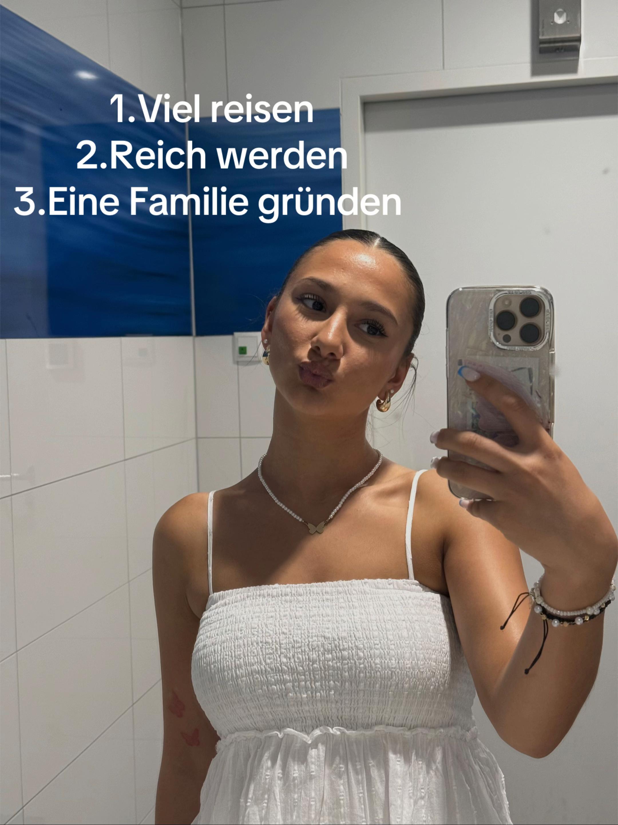 @Büsraaa💞