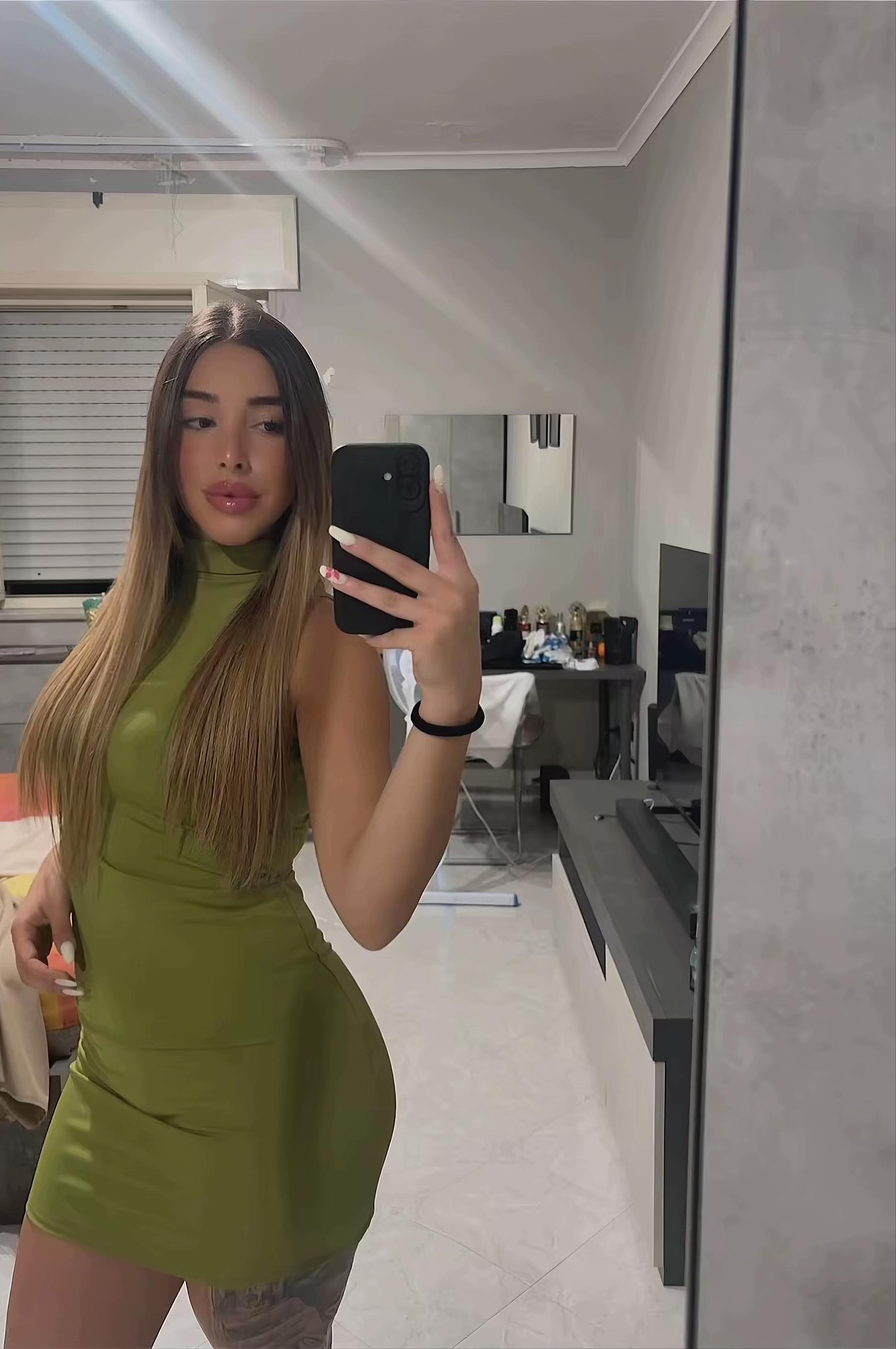 @K_M