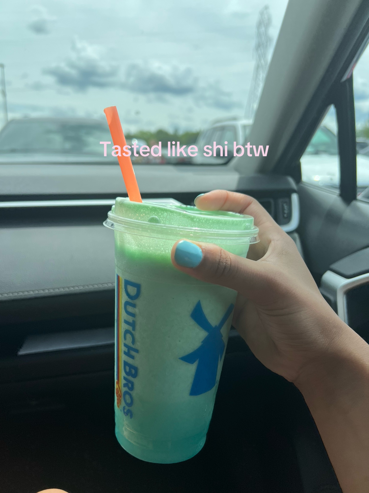 @𝐀𝐧𝐠𝐞𝐥 🐚