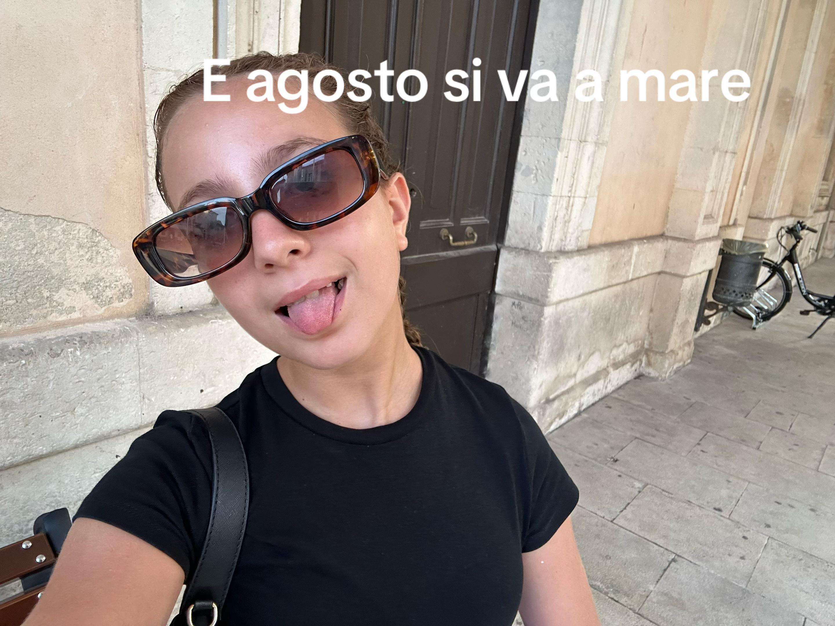 @👸💫