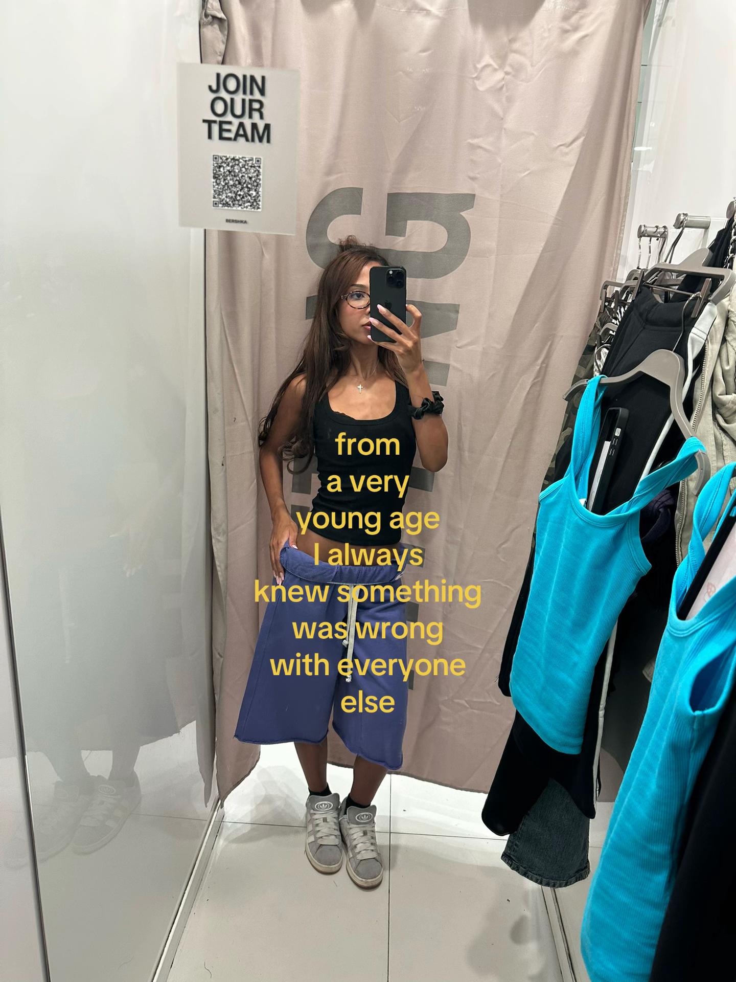 @JULIE 🍓