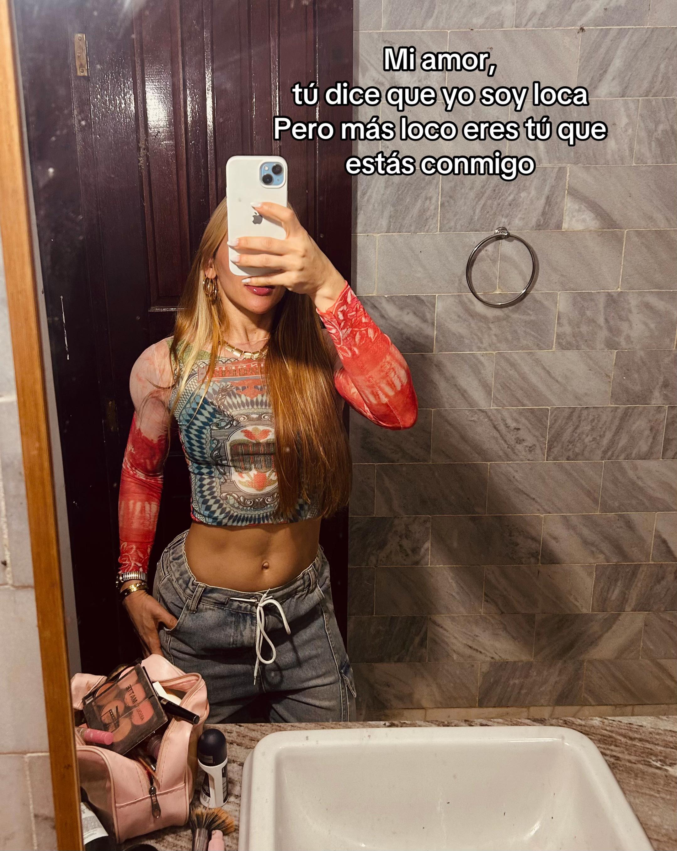 @ana_candiiido