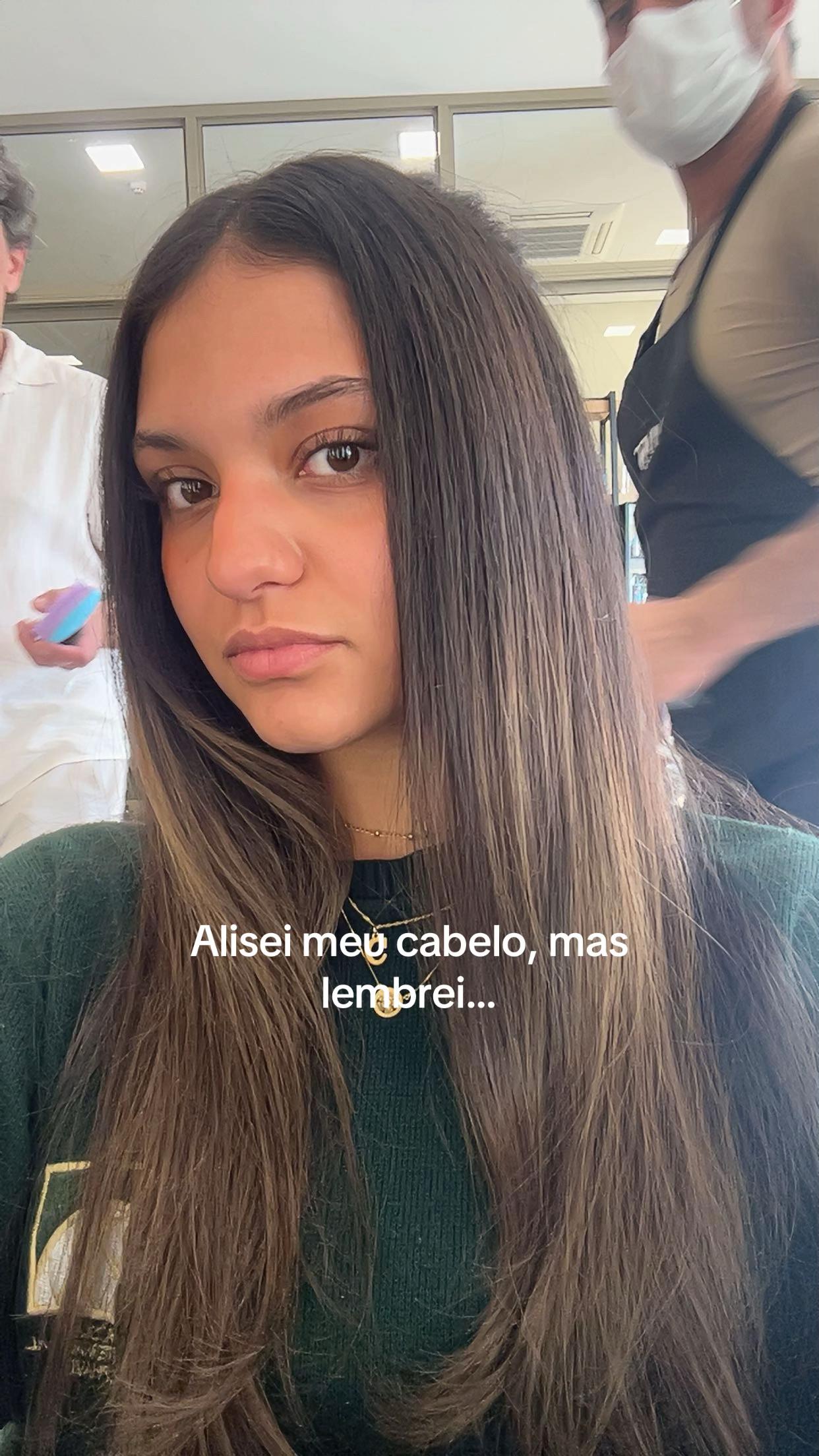 @Carolzinha 🩻