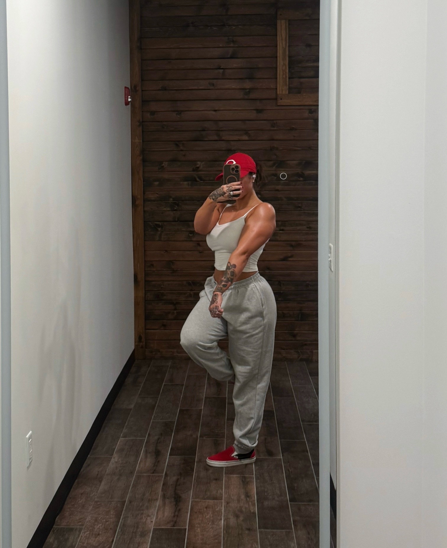@_vanillamilfshake_