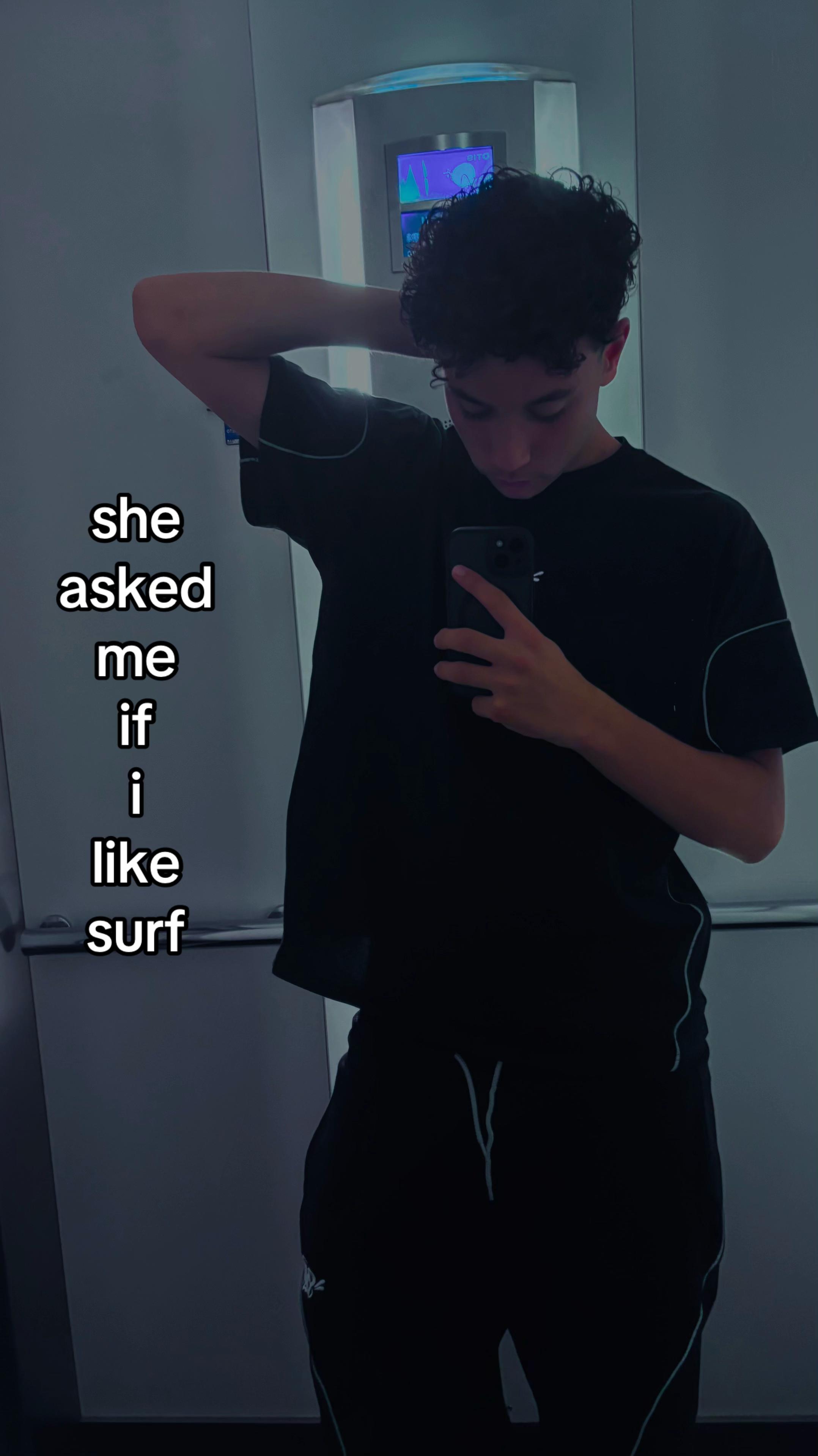 @𝓭𝓪𝓷𝓲𝓮𝓵𝓮💸😶&zwj;🌫️