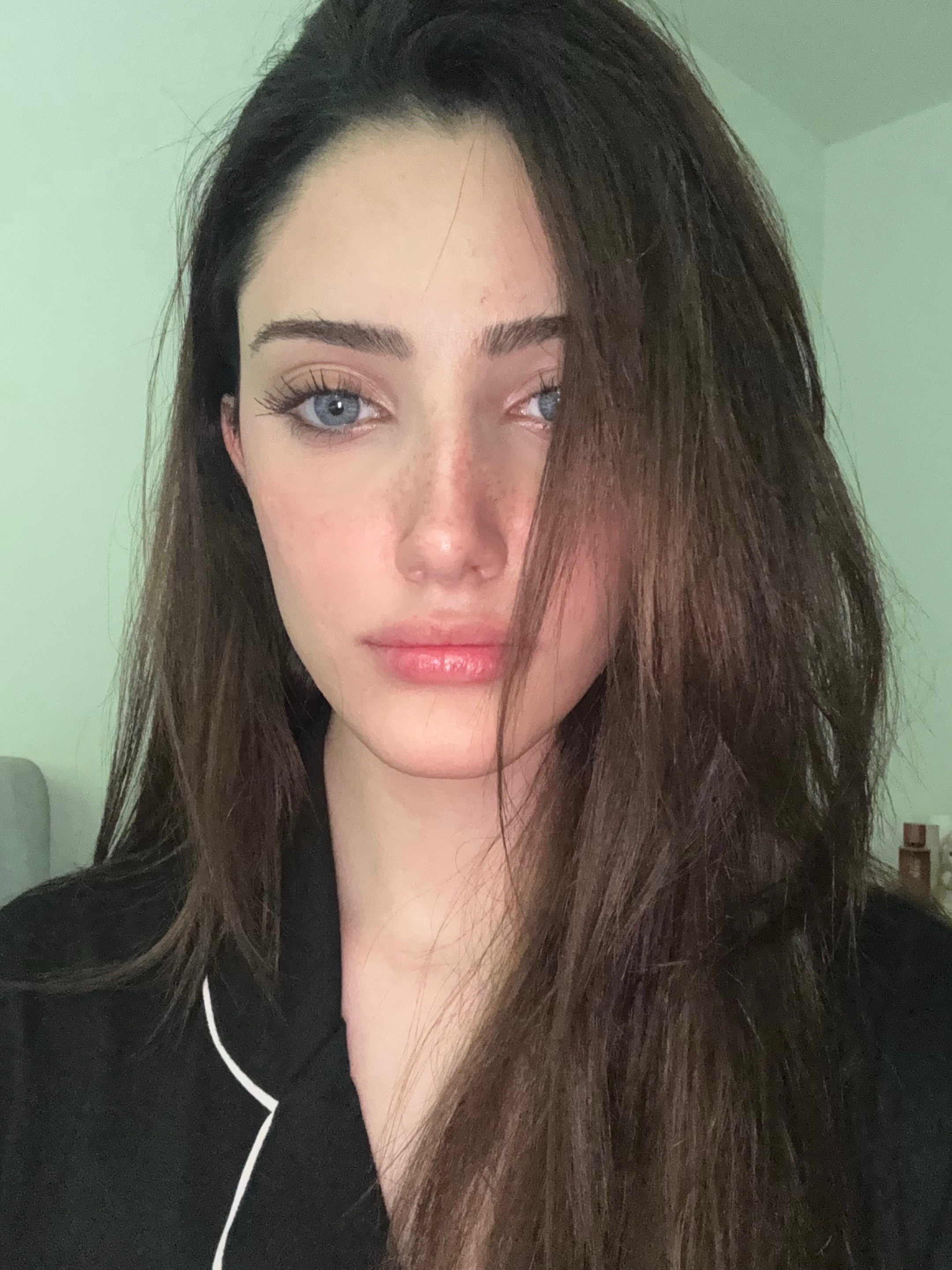 @vania