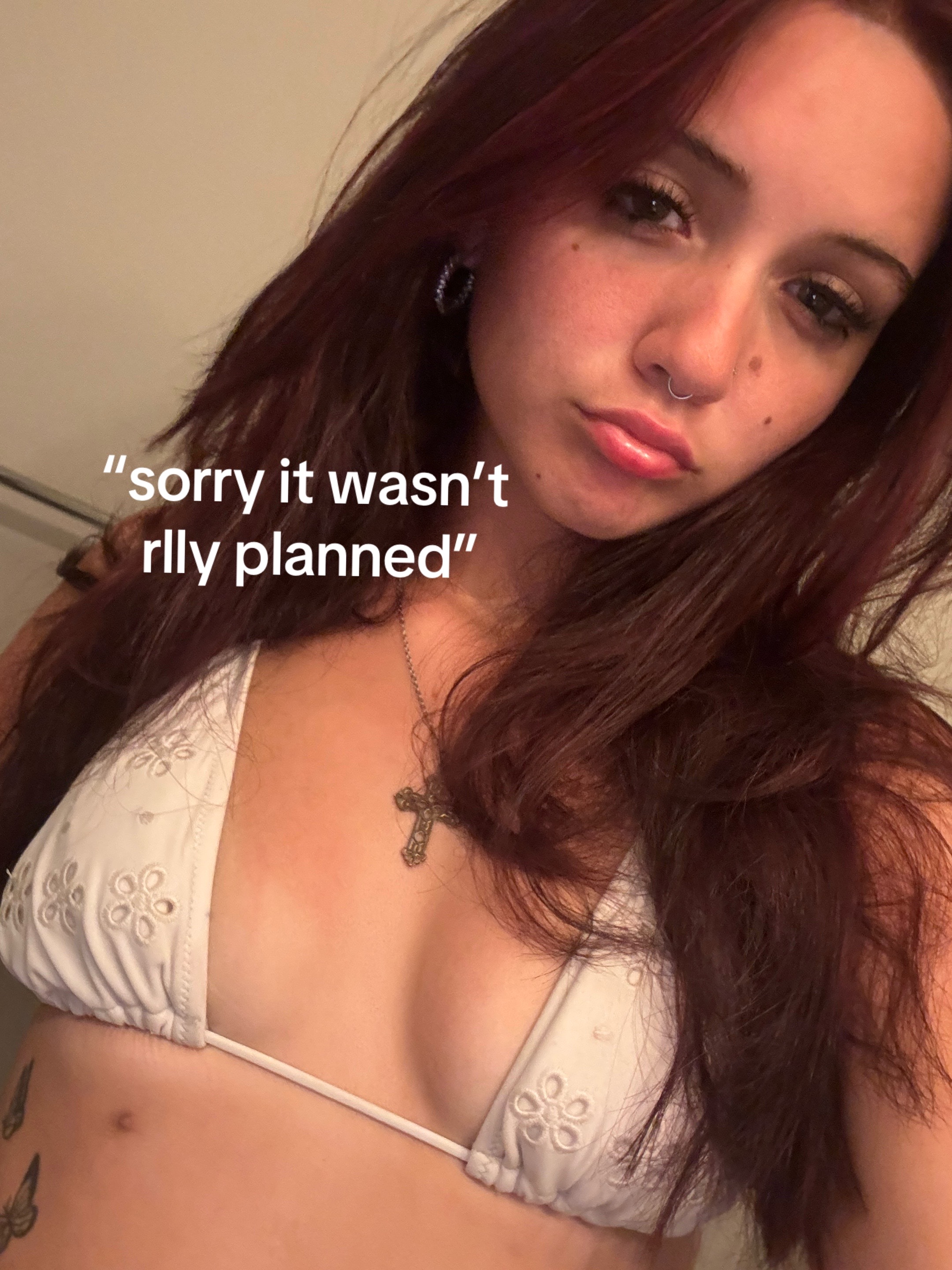 @️