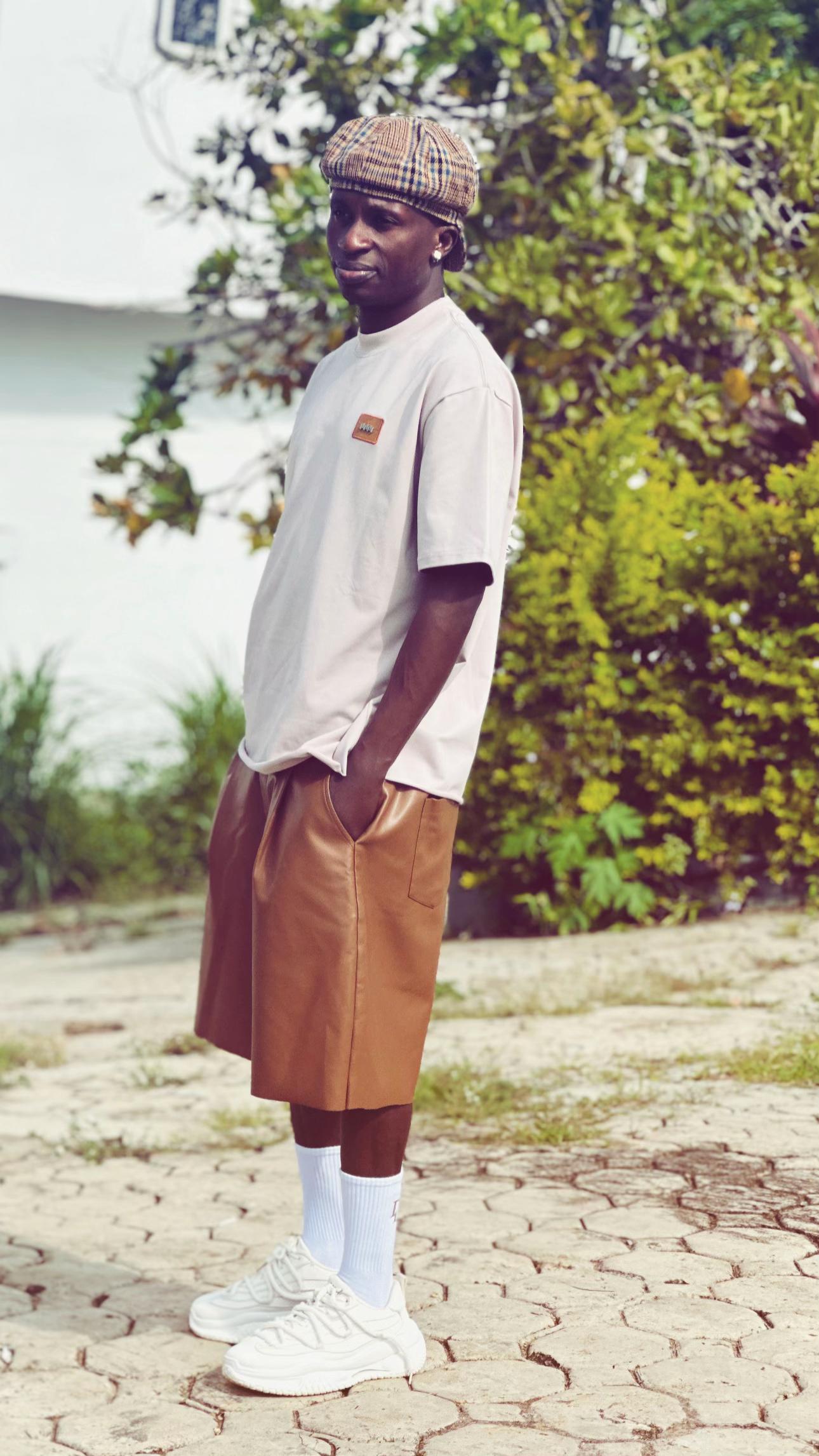 @fav_oluwaseun