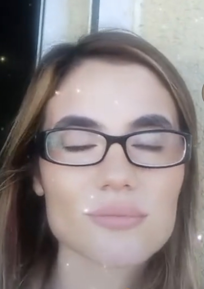 @Anitalaticktock