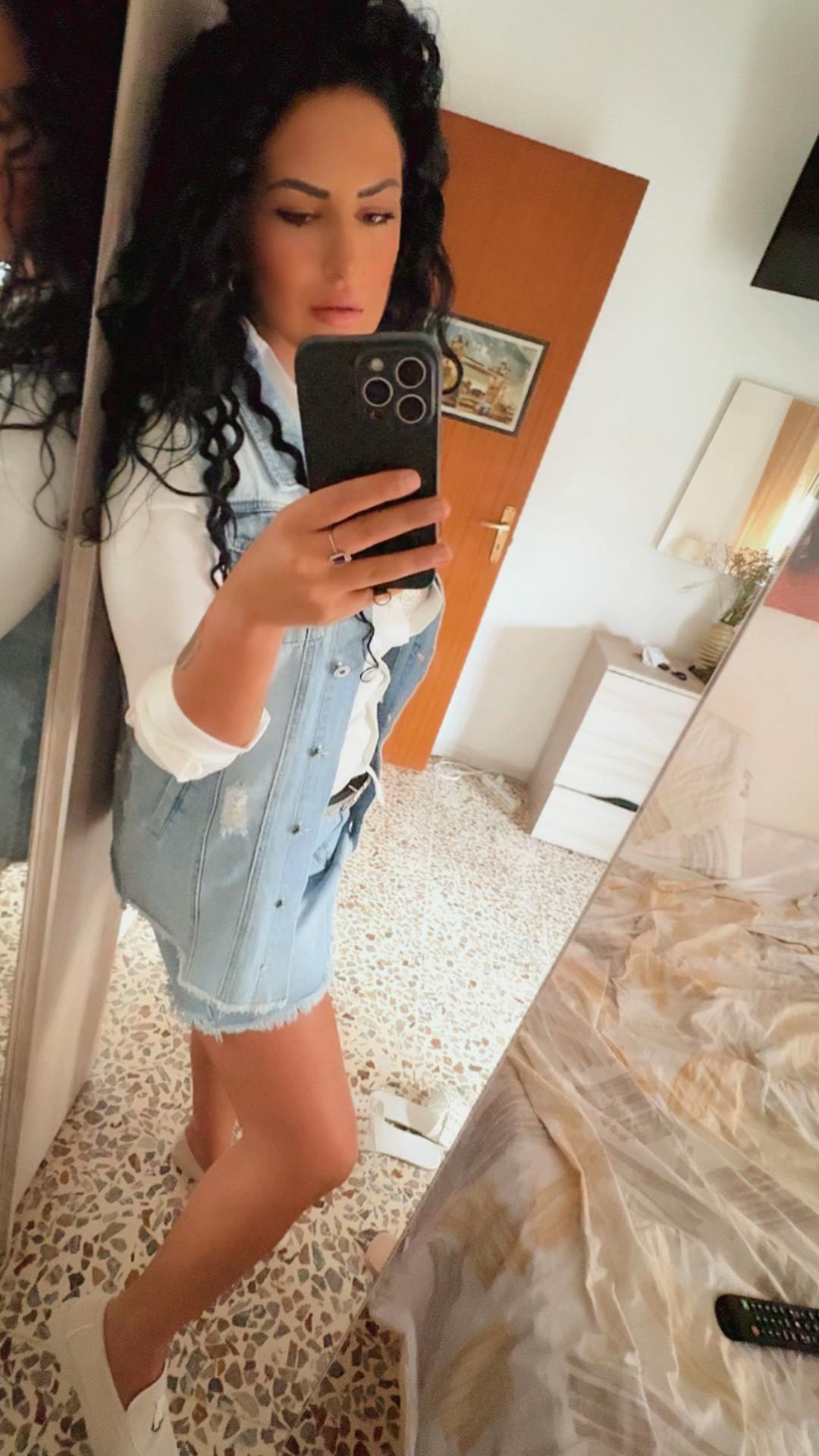 @versilia01
