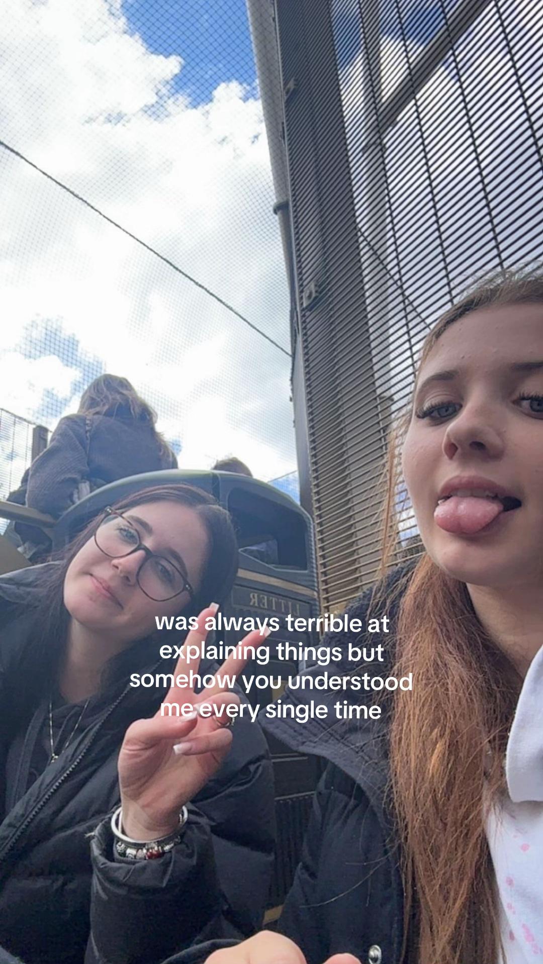 @𝐛ꨄ