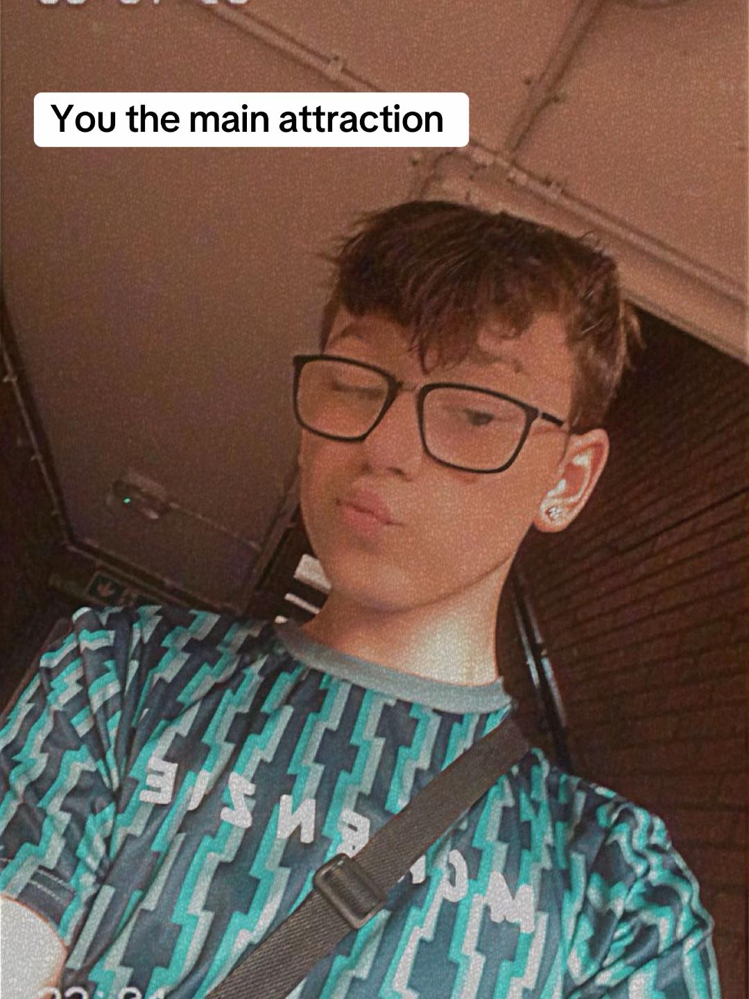 @Charlie Robinson x