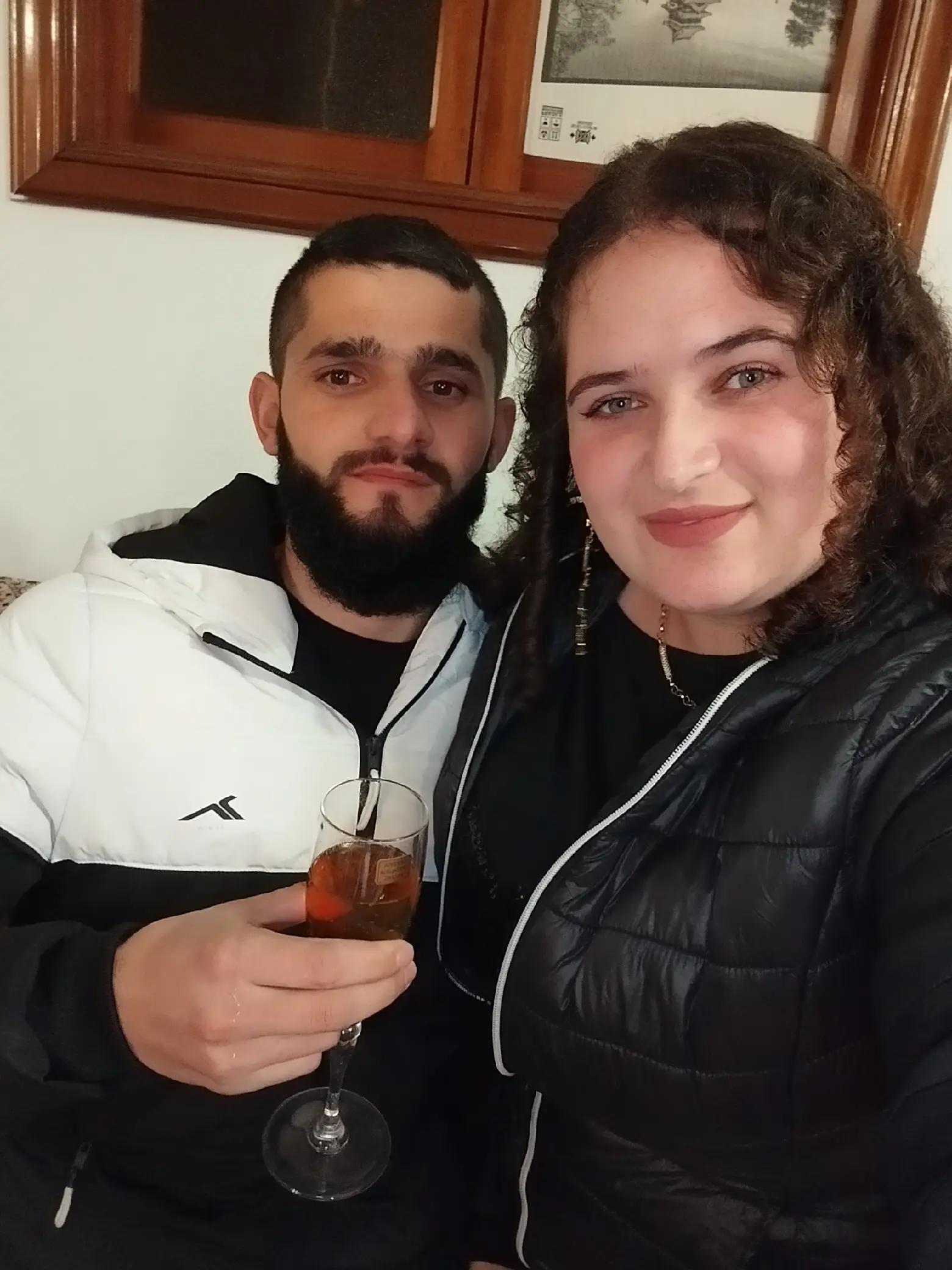 @Adelina 2000 🥰🥰❤️