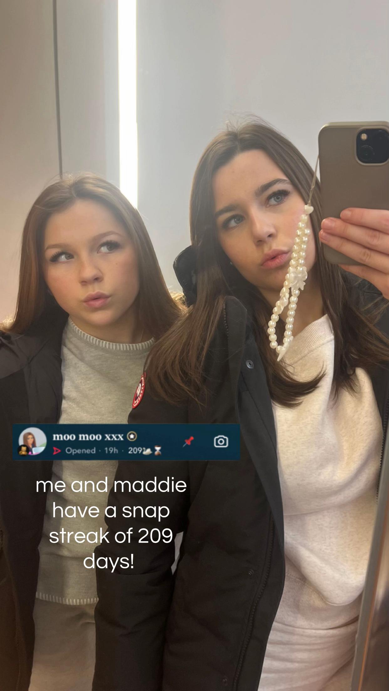@𝐋𝐈𝐋𝐘𝐑𝐎𝐒𝐄