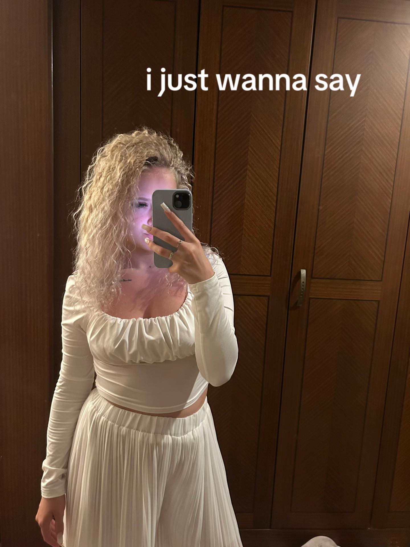 @alexandra