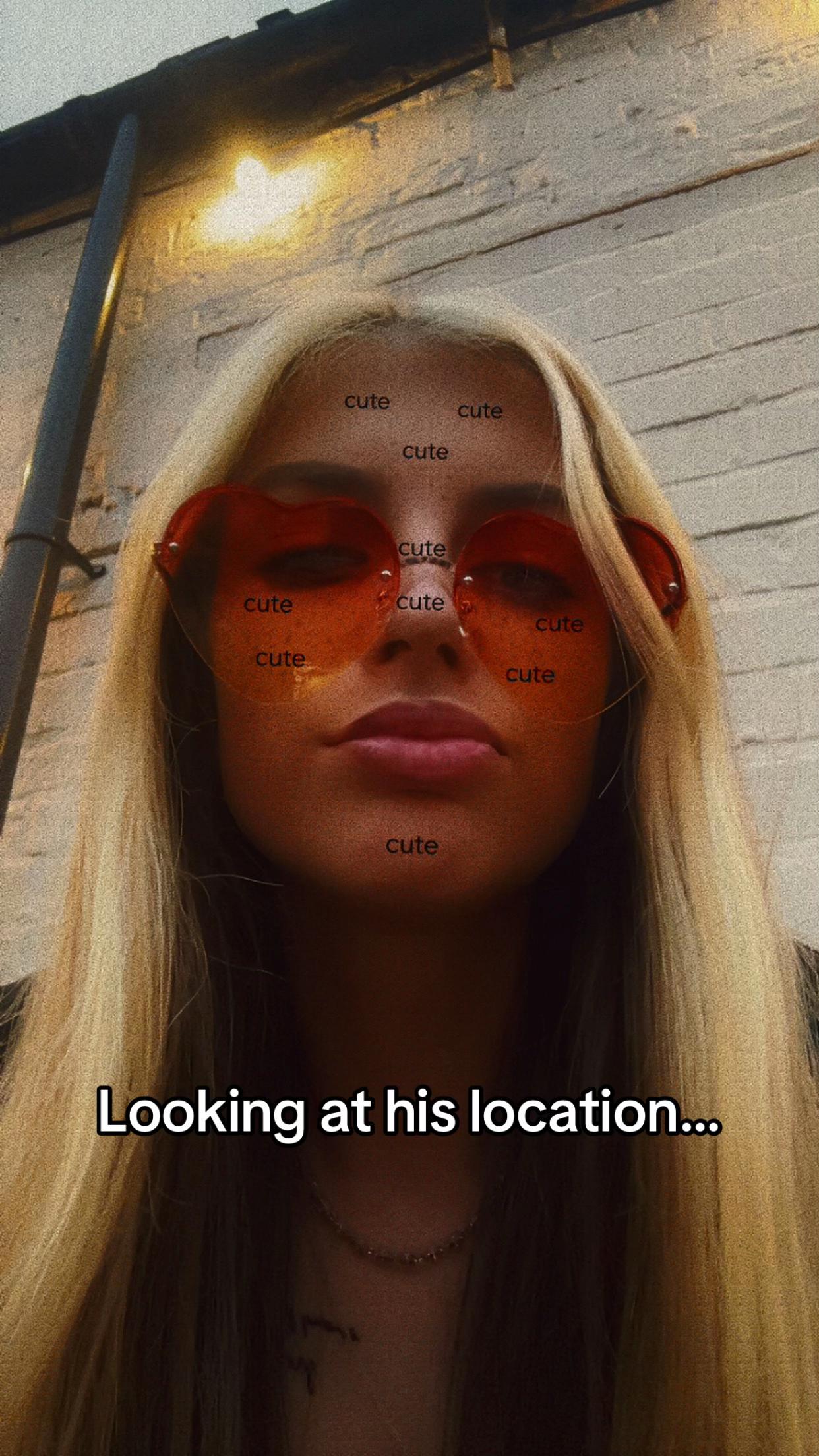 @Chloe <3