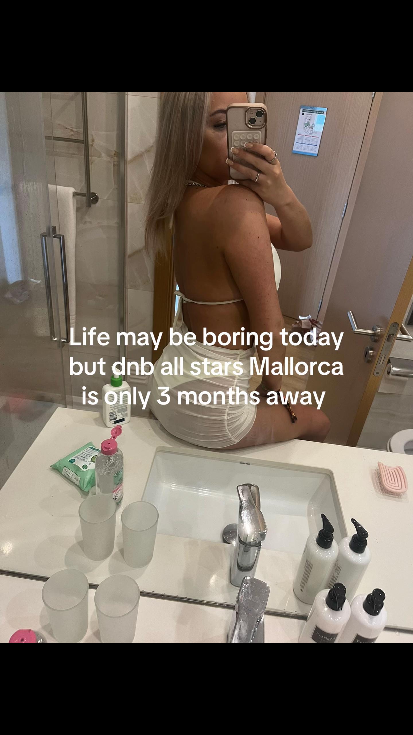 @Brookeyb