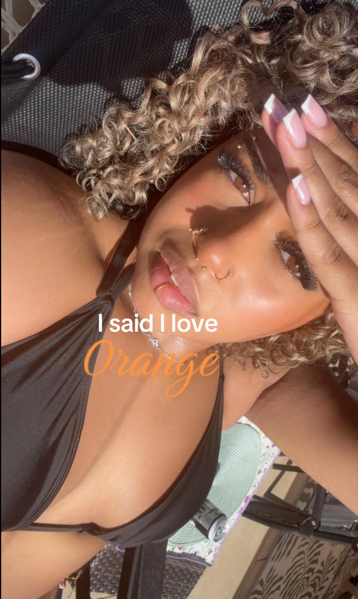 @nicole