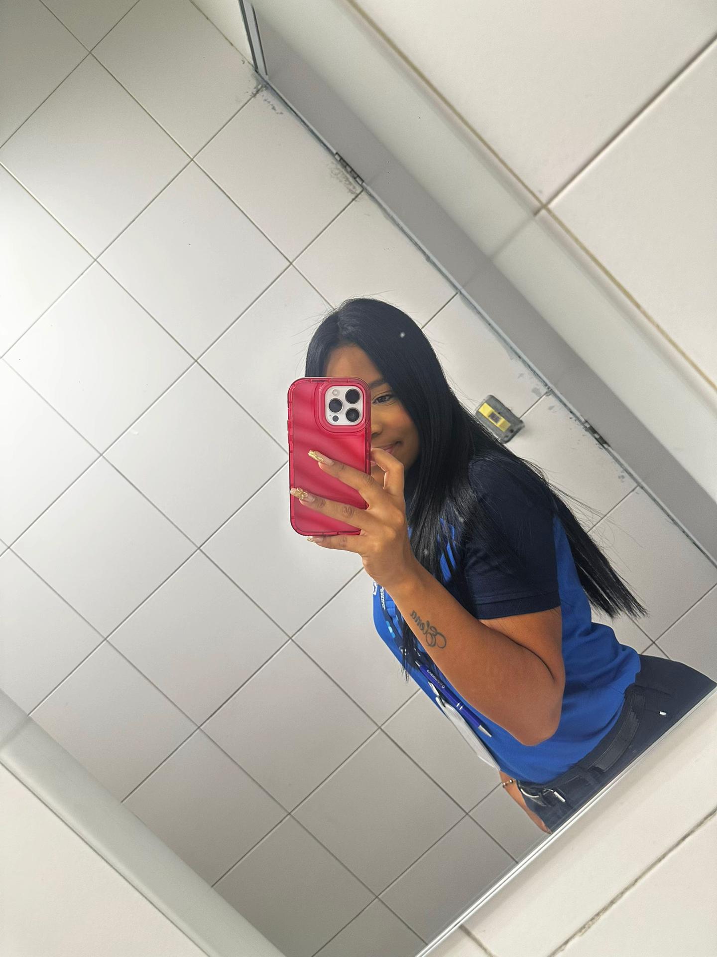 @Marivi🫦